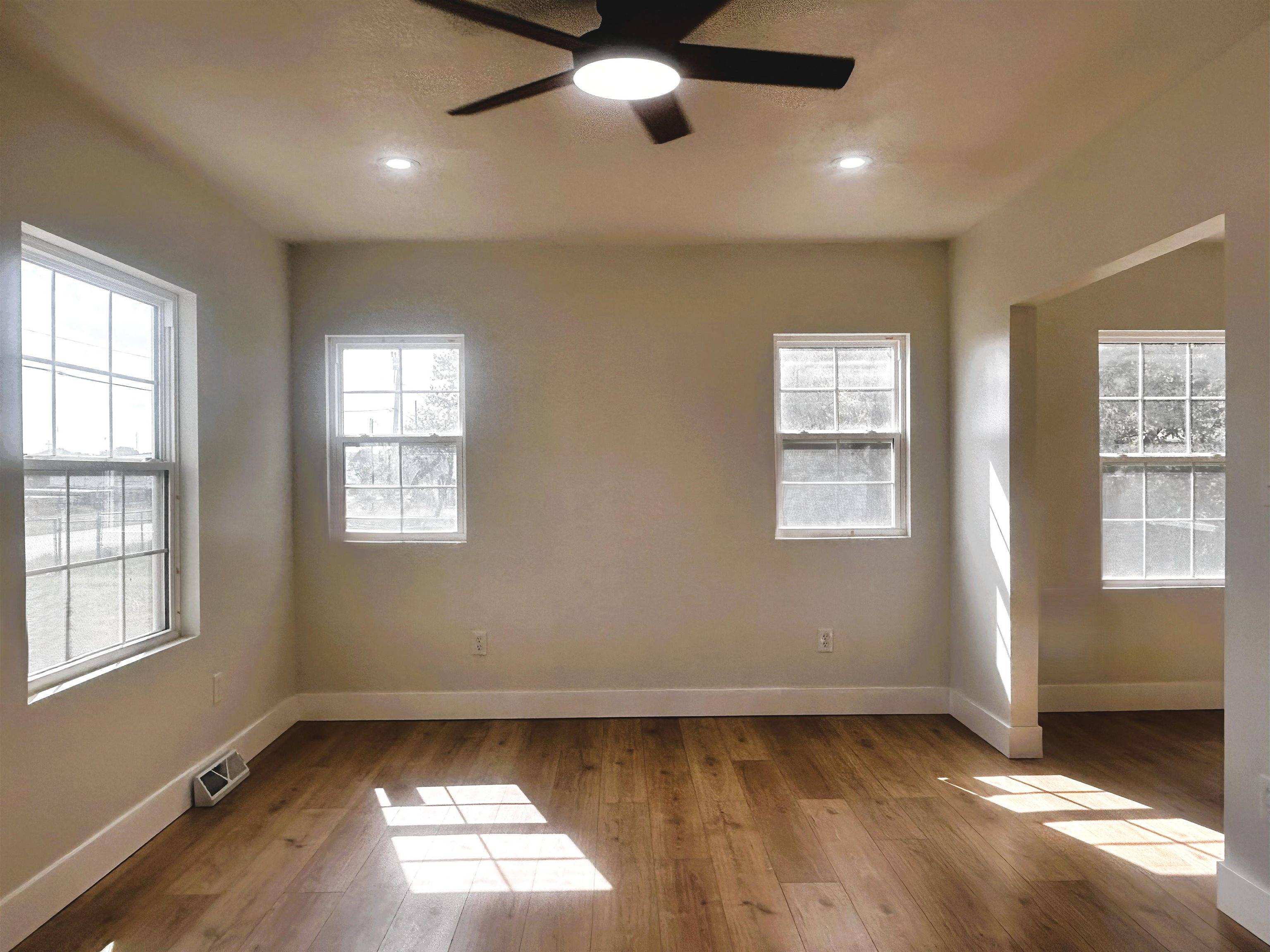522 E 49th St. N., Park City, KS 67219