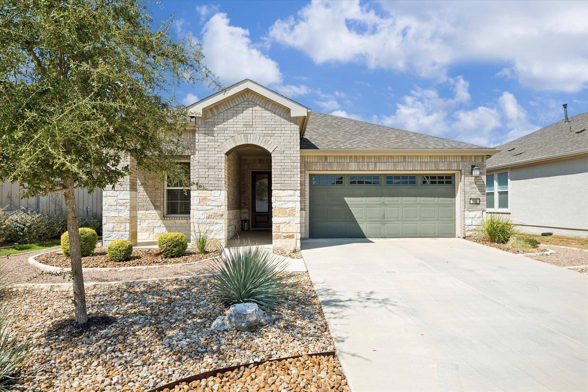306 Kitty Hawk RD, Georgetown, TX 78633