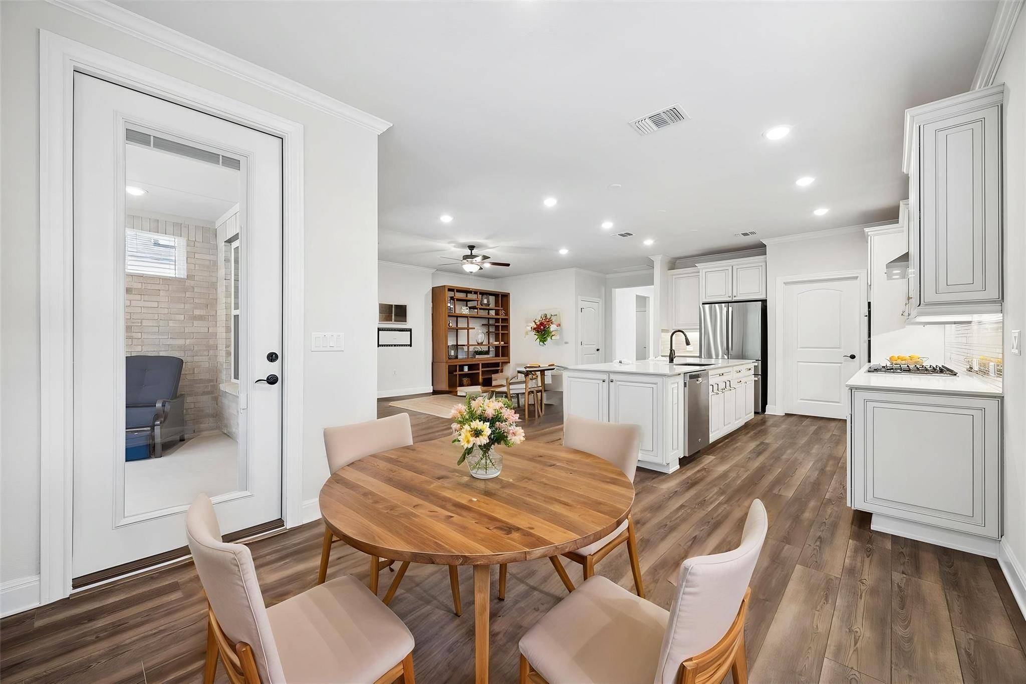 306 Kitty Hawk RD, Georgetown, TX 78633
