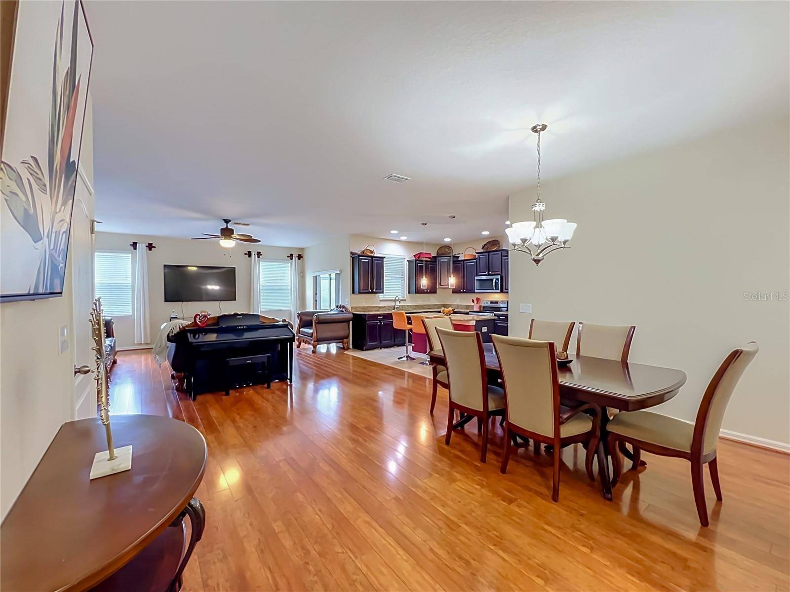 3514 RODRICK CIR, Orlando, FL 32824