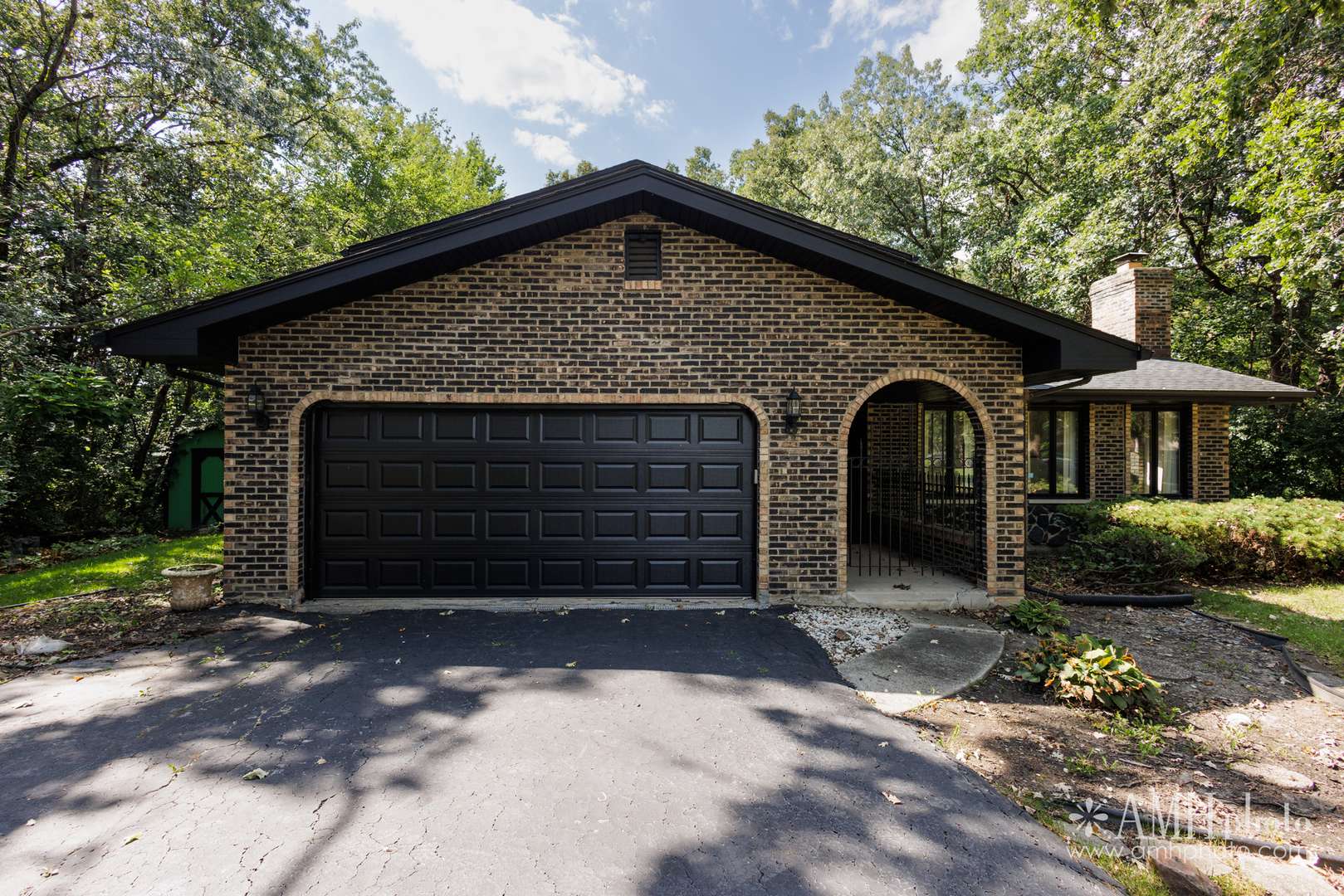 855 Charles ST, Crete, IL 60417