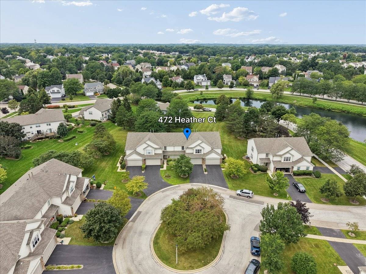 472 Heather CT #40-C2-472, Lindenhurst, IL 60046