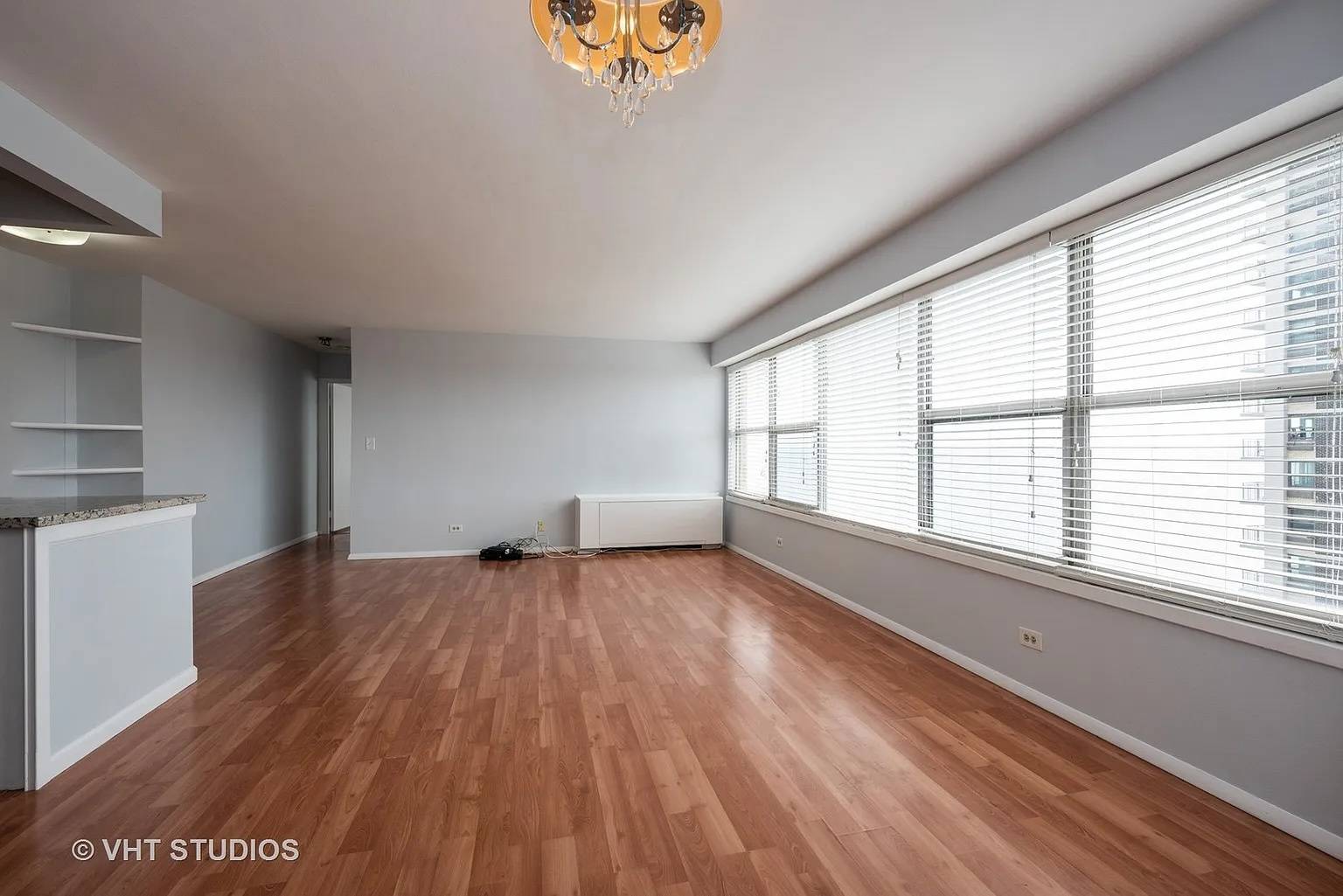 6157 N Sheridan RD #16L, Chicago, IL 60660