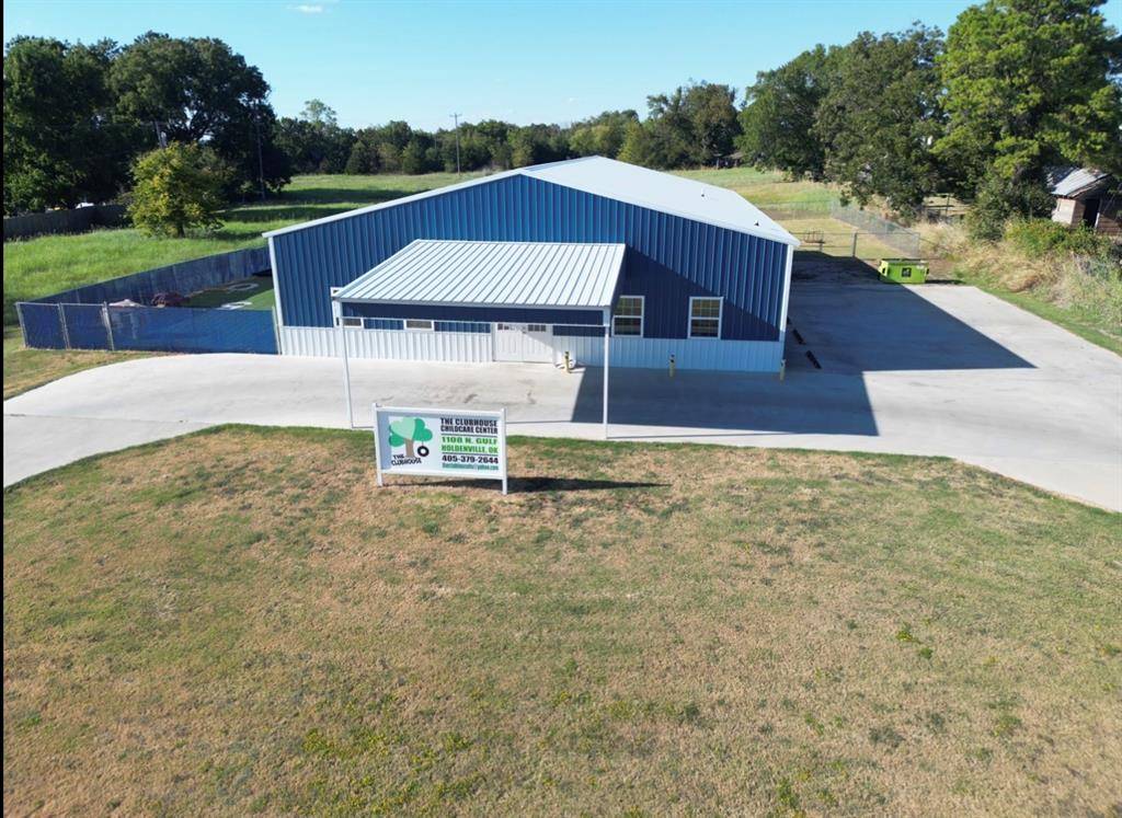 1108 N Gulf, Holdenville, OK 74848