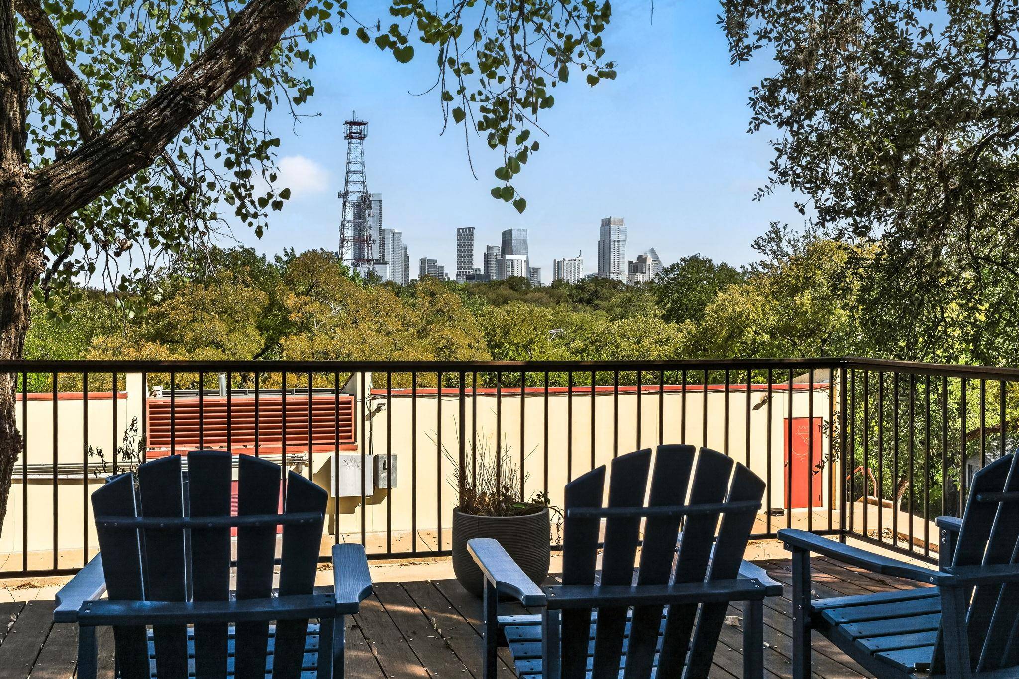 1800 W 10th ST, Austin, TX 78703