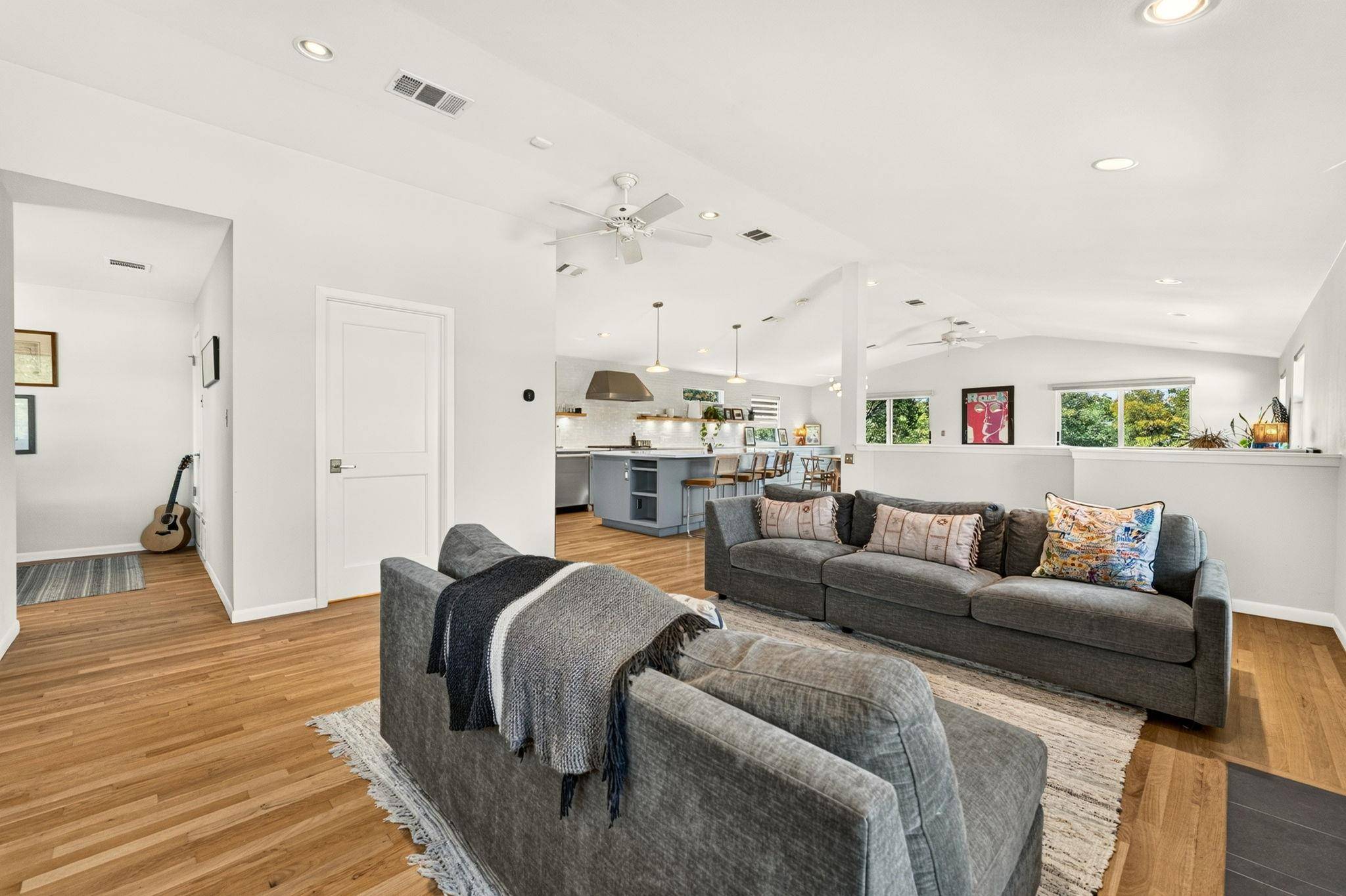 1800 W 10th ST, Austin, TX 78703
