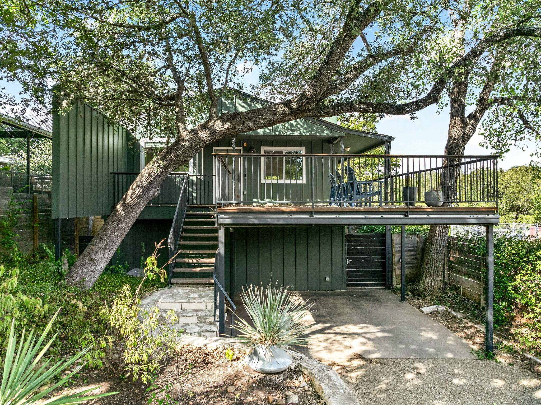 1800 W 10th ST, Austin, TX 78703