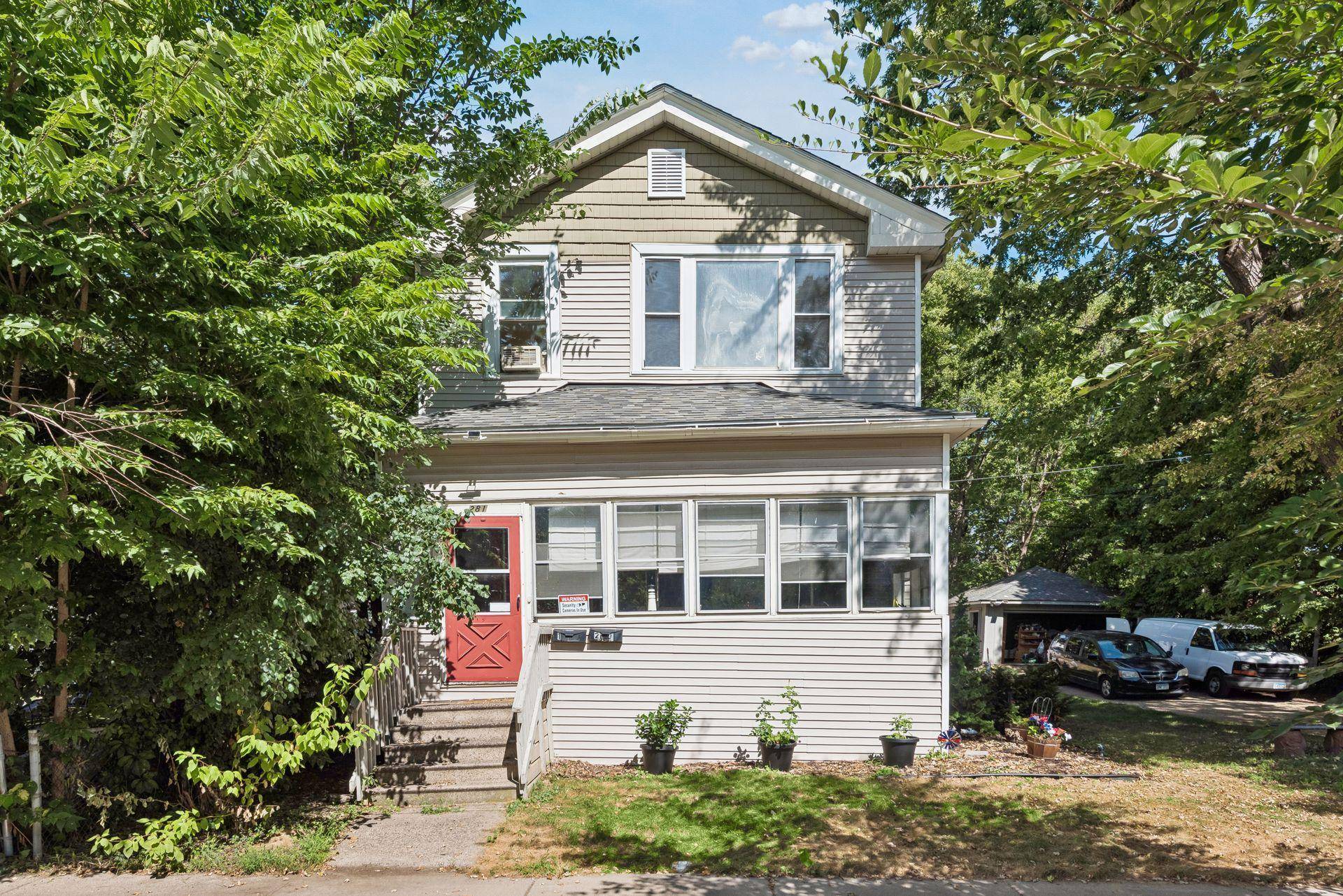 281 Sturgis ST, North Saint Paul, MN 55102