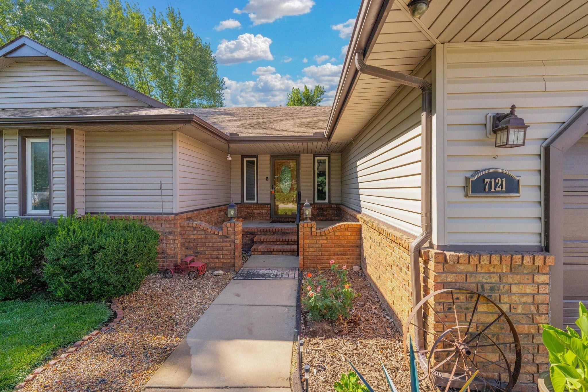 7121 W 35th st. S, Wichita, KS 67215