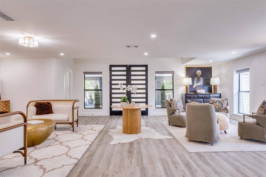 6626 Harvest Glen Drive, Dallas, TX 75248