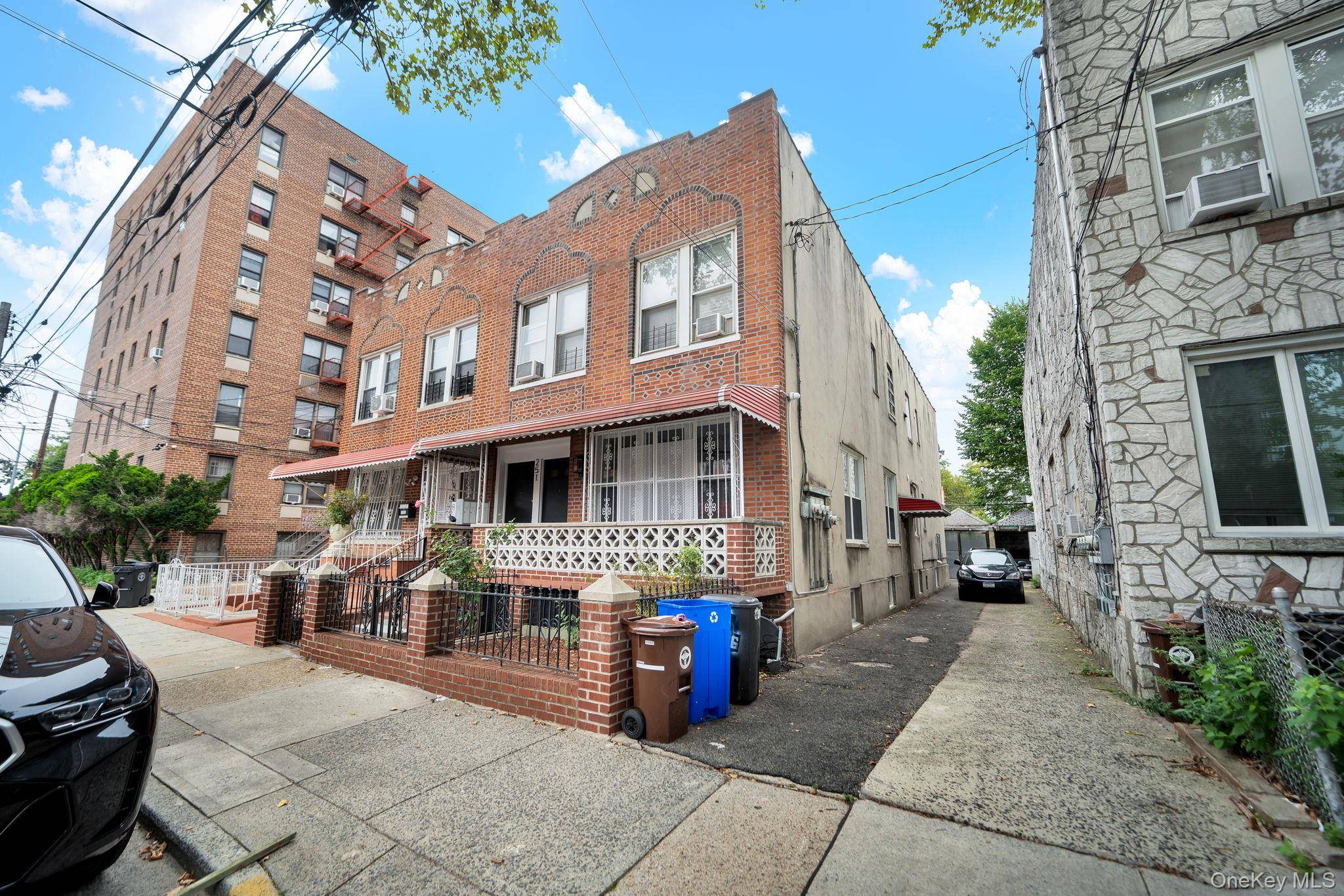 251 E 46th ST #1A, Brooklyn, NY 11203