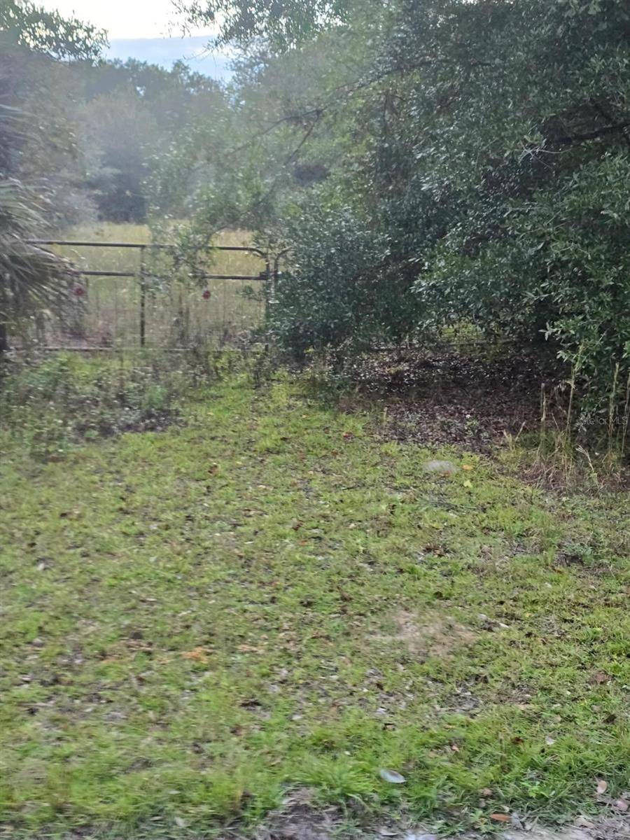 18490 NW 20TH AVE, Citra, FL 32113