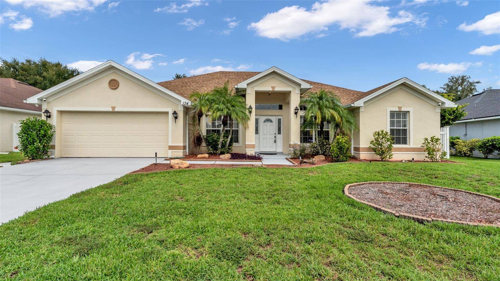 134 AMBER BLVD, Auburndale, FL 33823