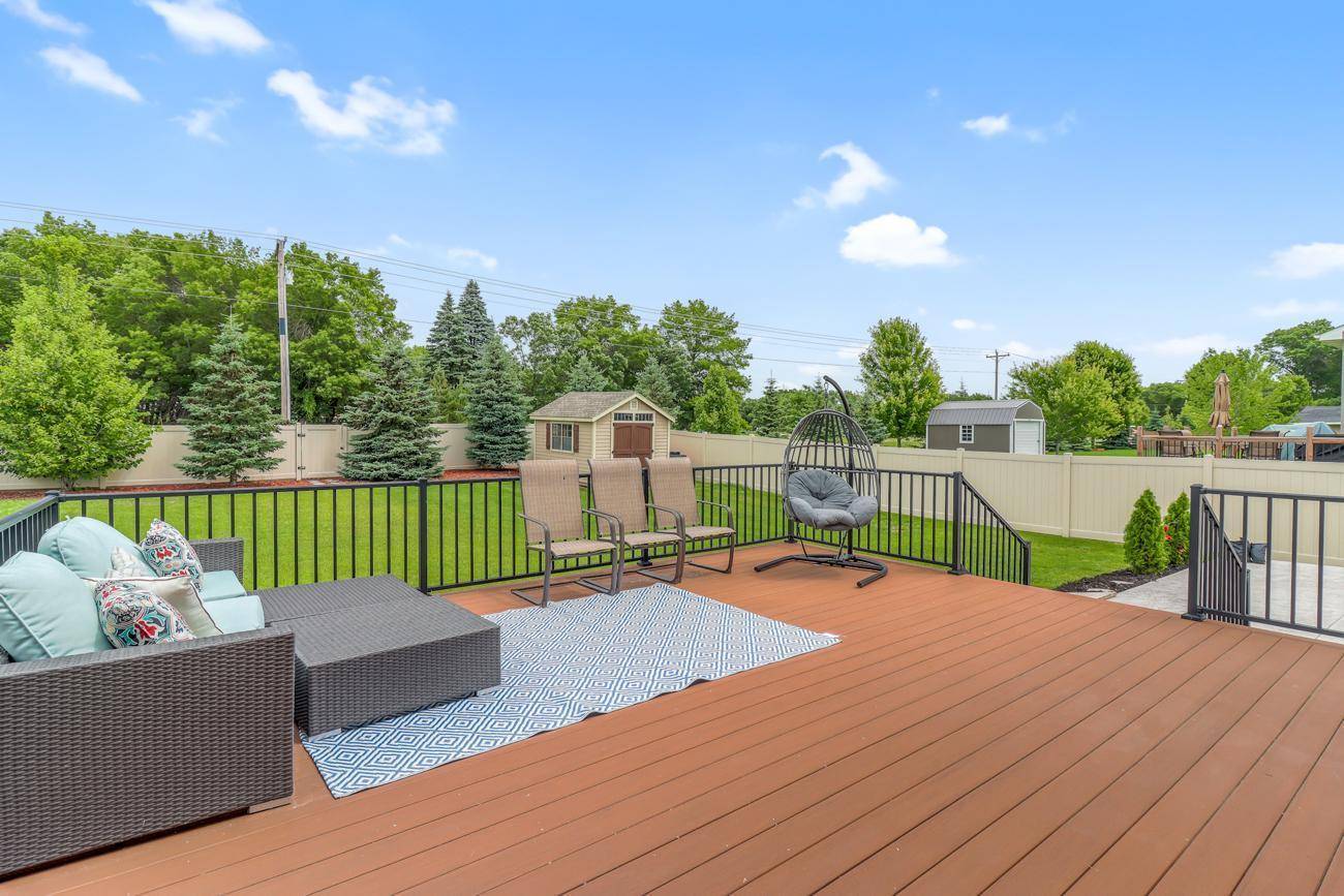 369 144th LN NW, Andover, MN 55304