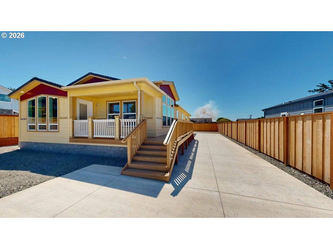 94114 4TH ST, Gold Beach, OR 97444