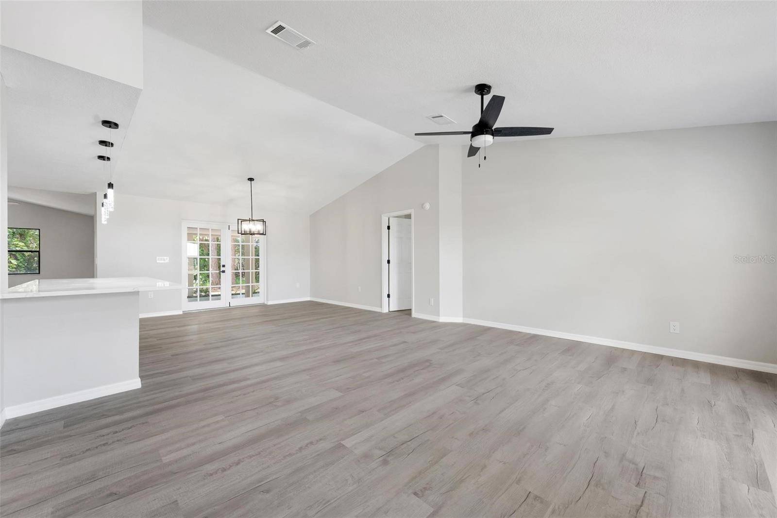 172 SHADY PINE LN, Nokomis, FL 34275