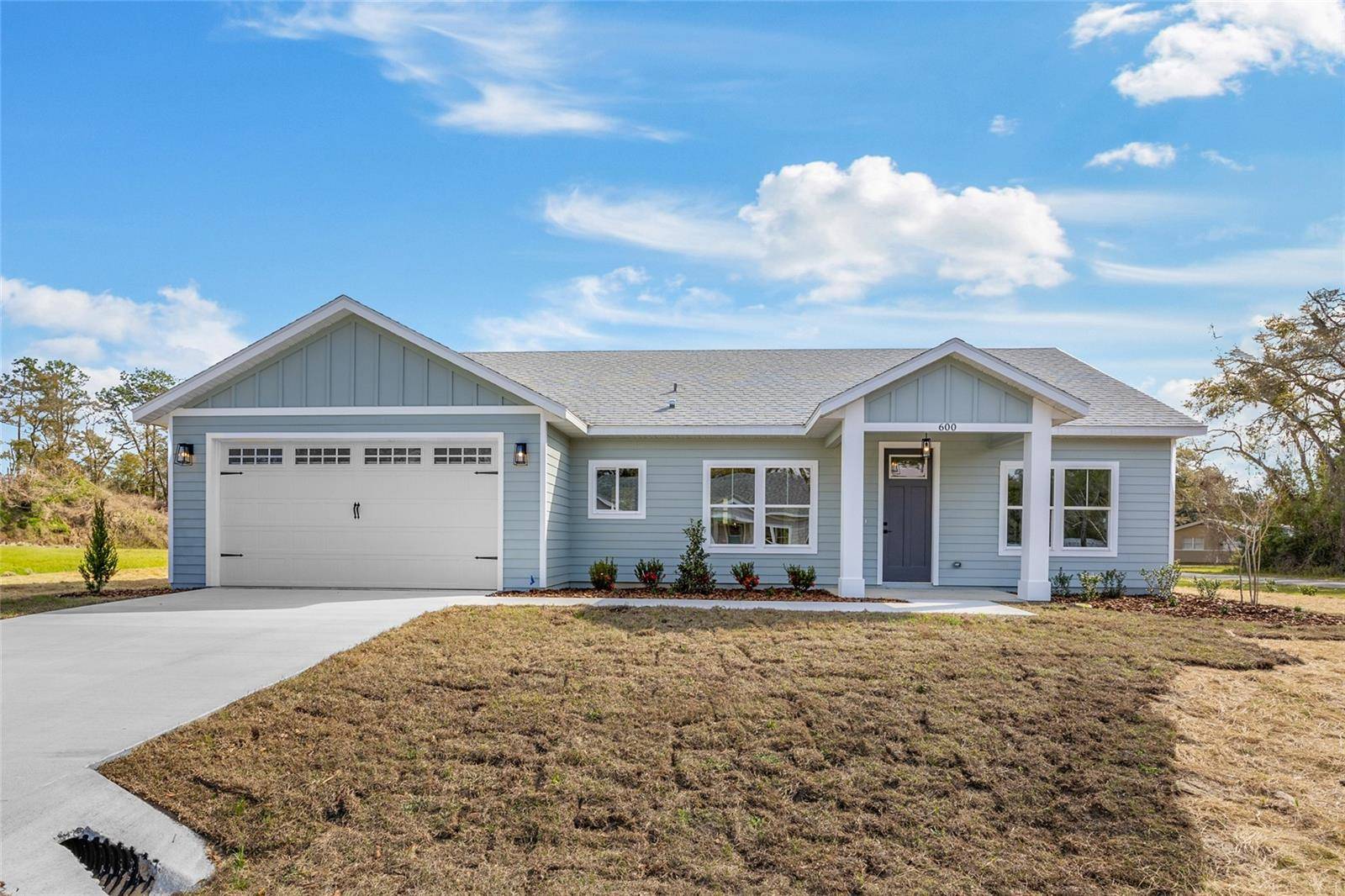 600 FISHER DR, Bronson, FL 32621