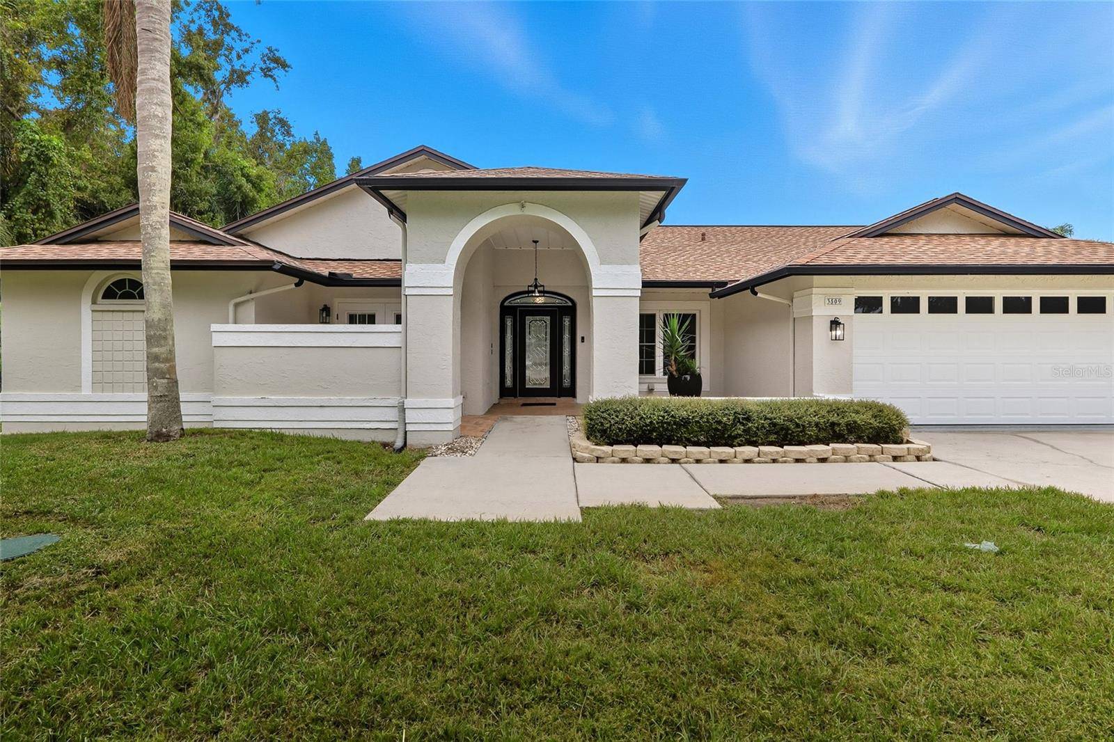 3509 COUNTRY CREEK LN, Valrico, FL 33596