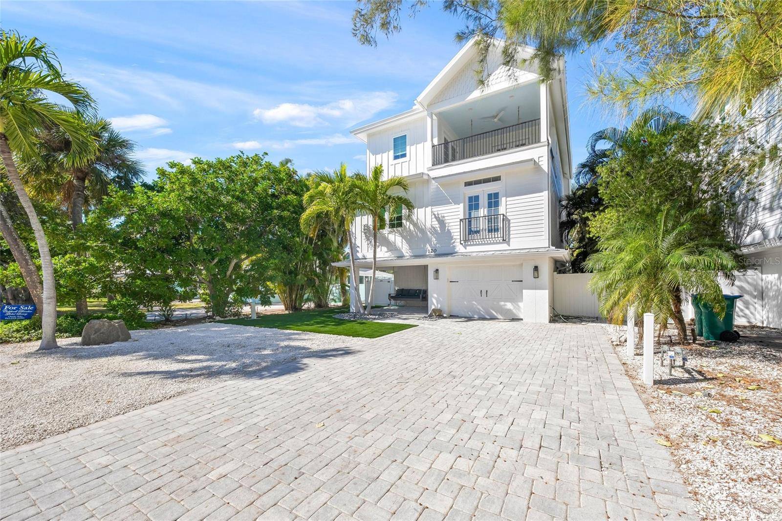 120 WHITE AVE, Anna Maria, FL 34216