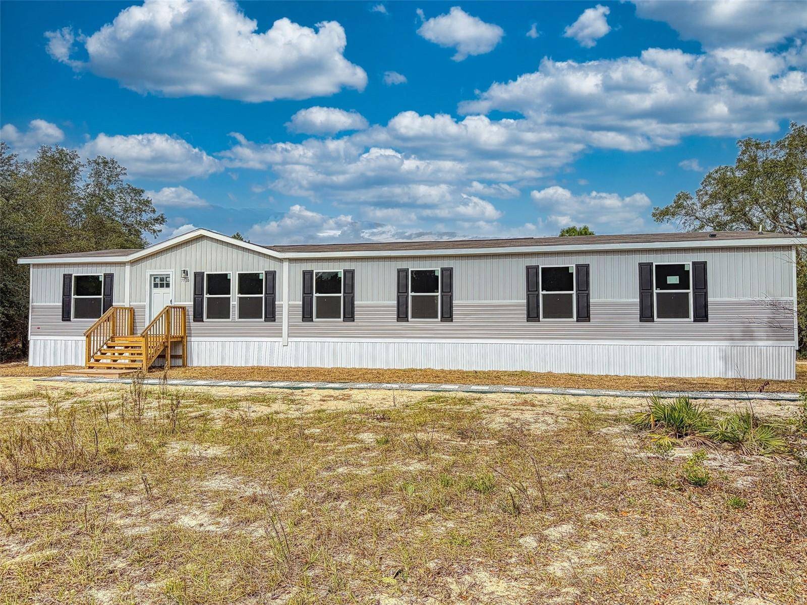 7700 WHITE SANDS AVE, Keystone Heights, FL 32656