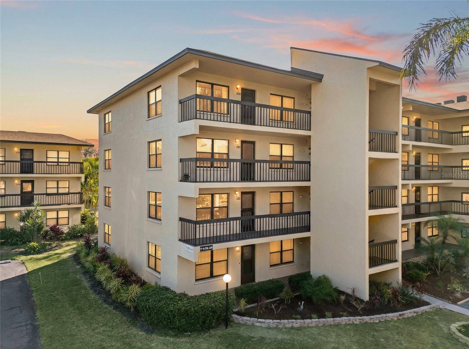 435 30TH AVE W #D314, Bradenton, FL 34205