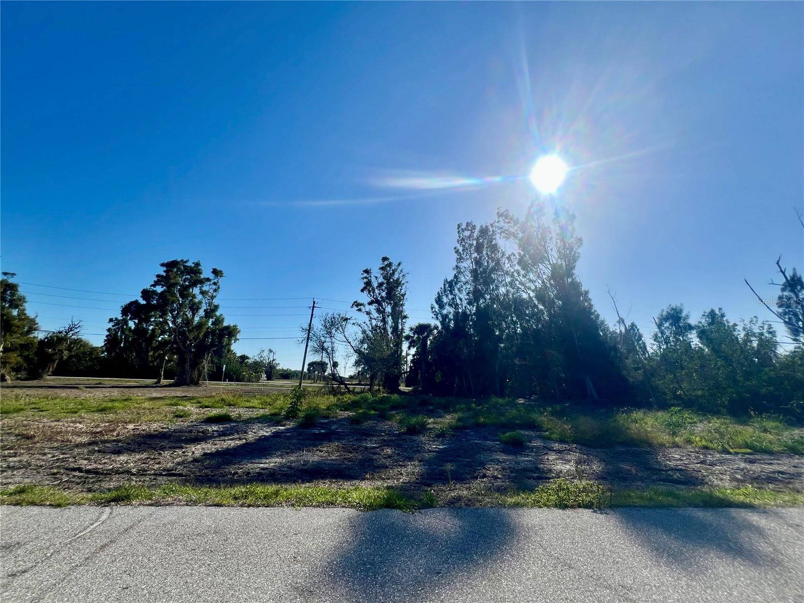 61 BONITA ST, Placida, FL 33946