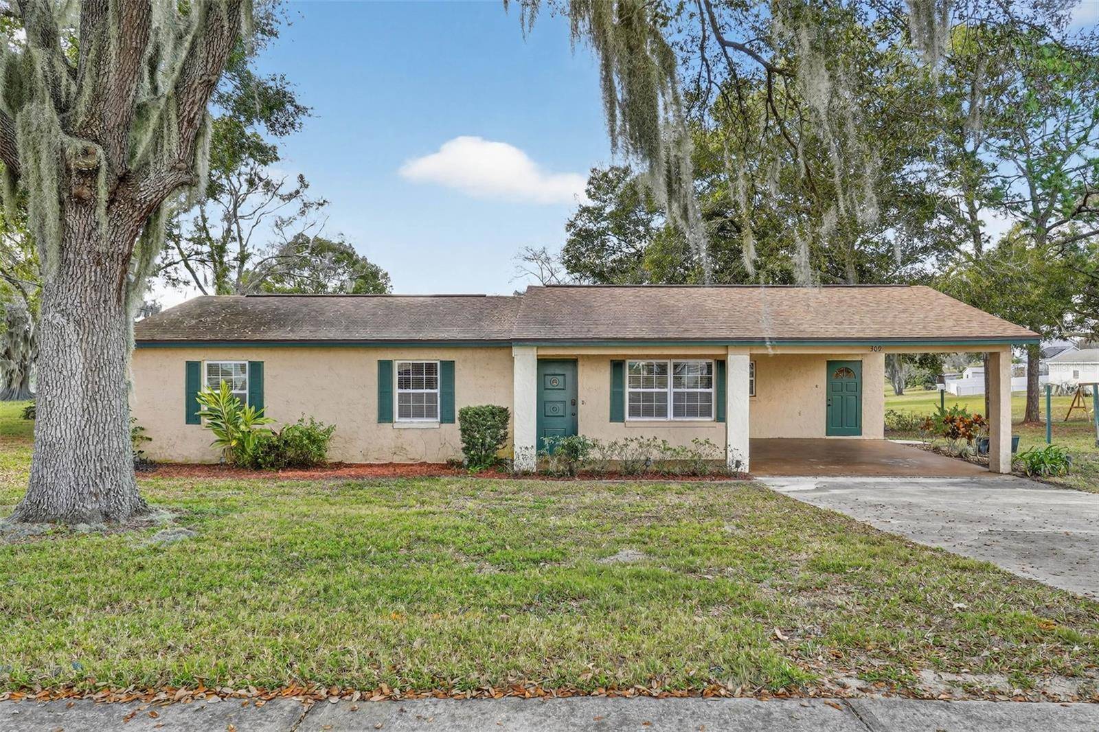 309 8TH ST N, Dundee, FL 33838