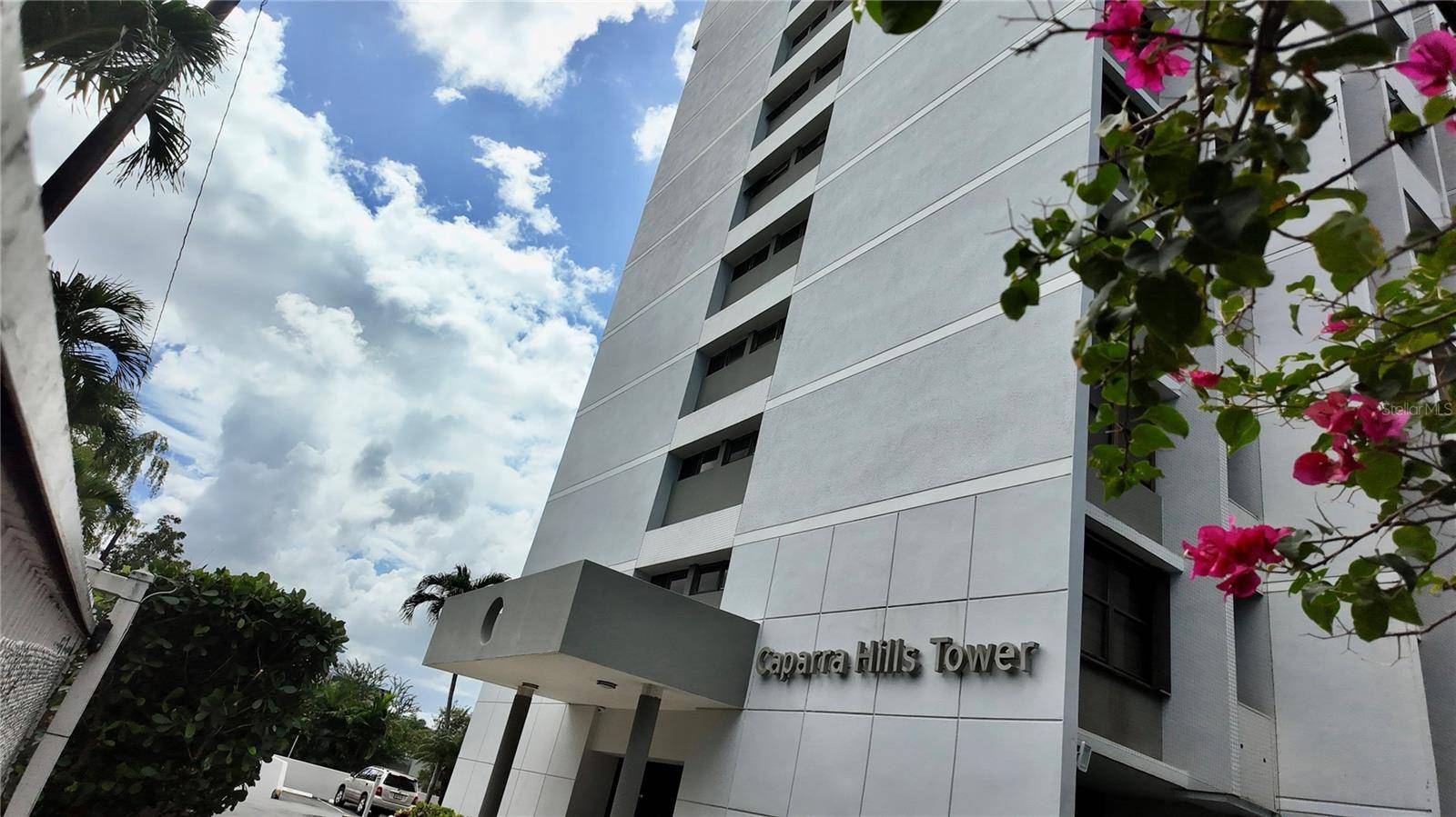 A1 C. NOGAL ST #802, Guaynabo, PR 00968