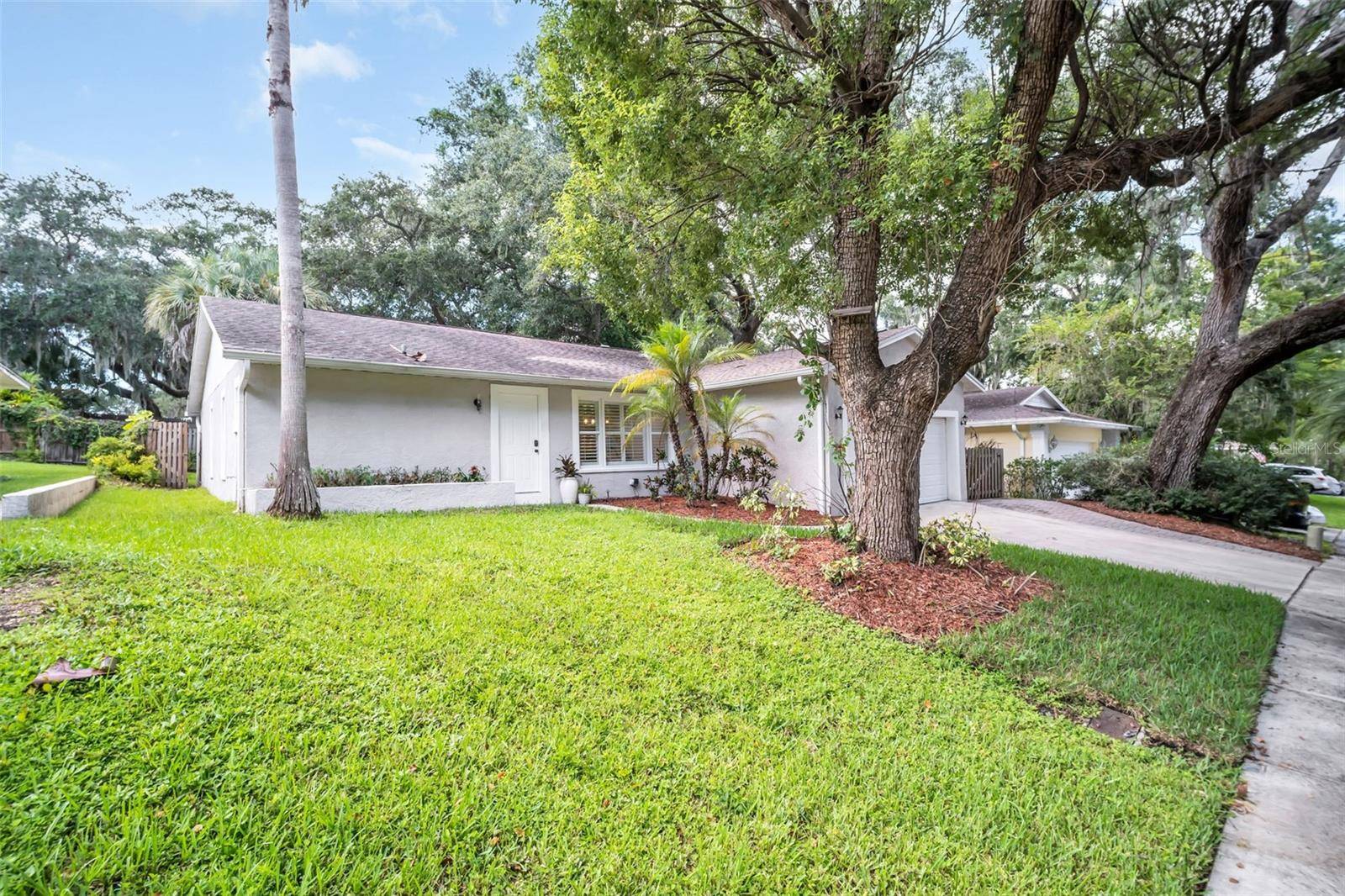 9 HARBOR COVE ST W, Safety Harbor, FL 34695