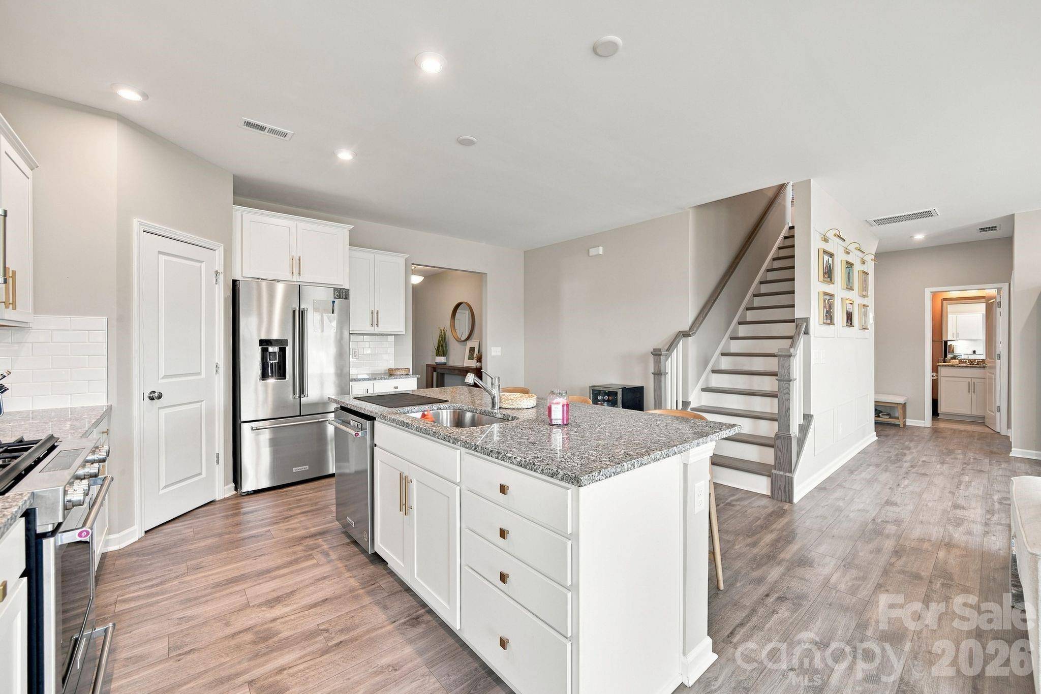 12028 Grinstead LN, Charlotte, NC 28278