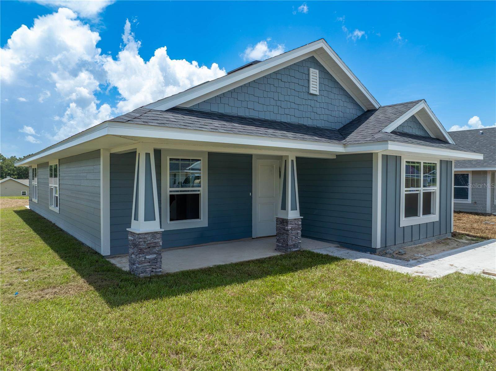 3291 E IRIS LN, Bell, FL 32619