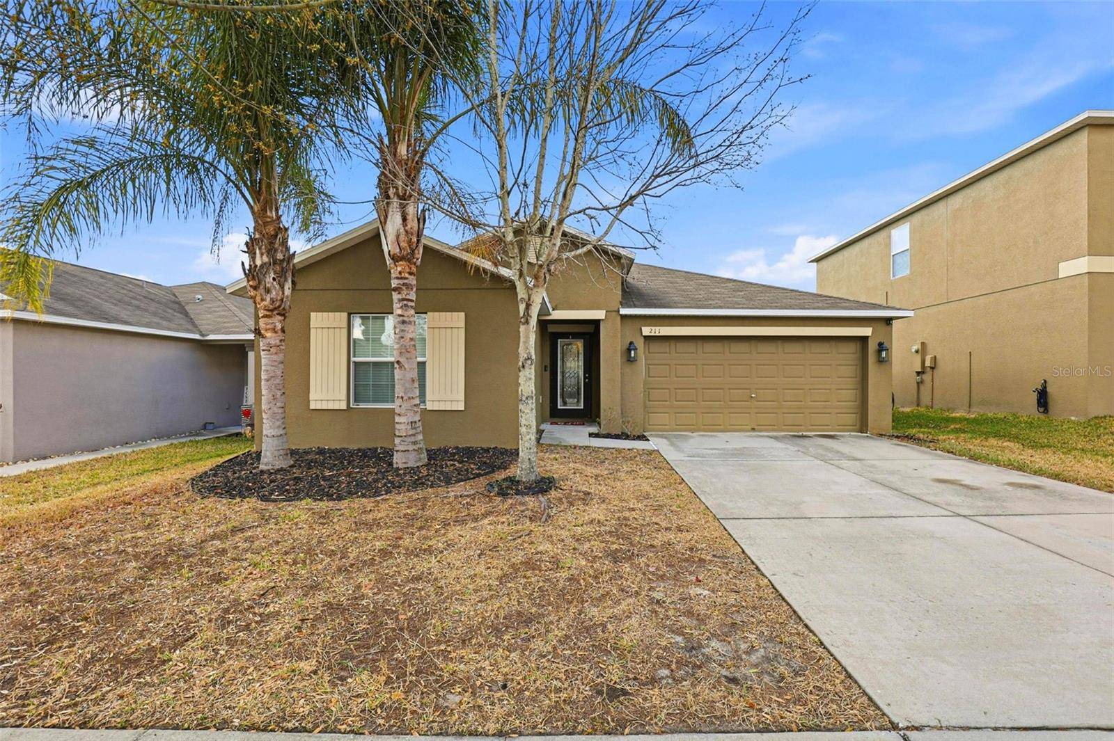 211 ENGLISH CHANNEL PL, Dover, FL 33527