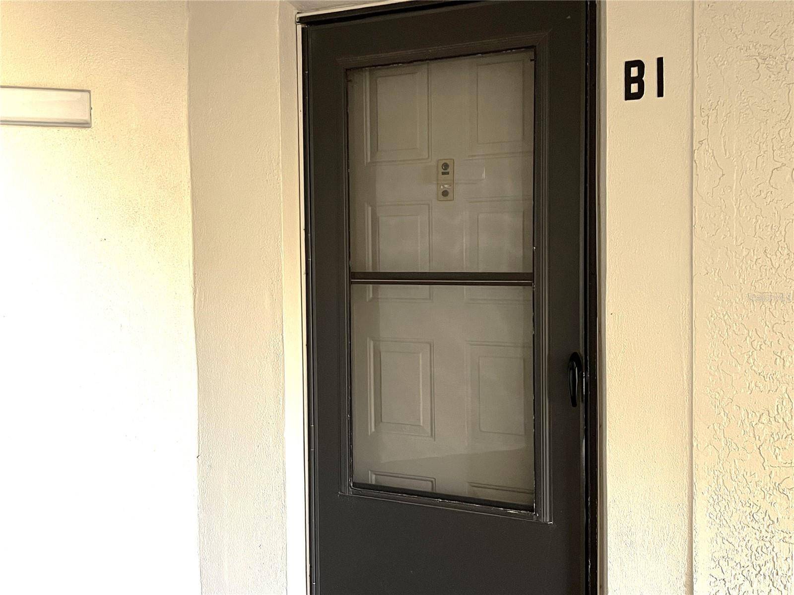 2655 PINE RIDGE WAY N #B1, Palm Harbor, FL 34684