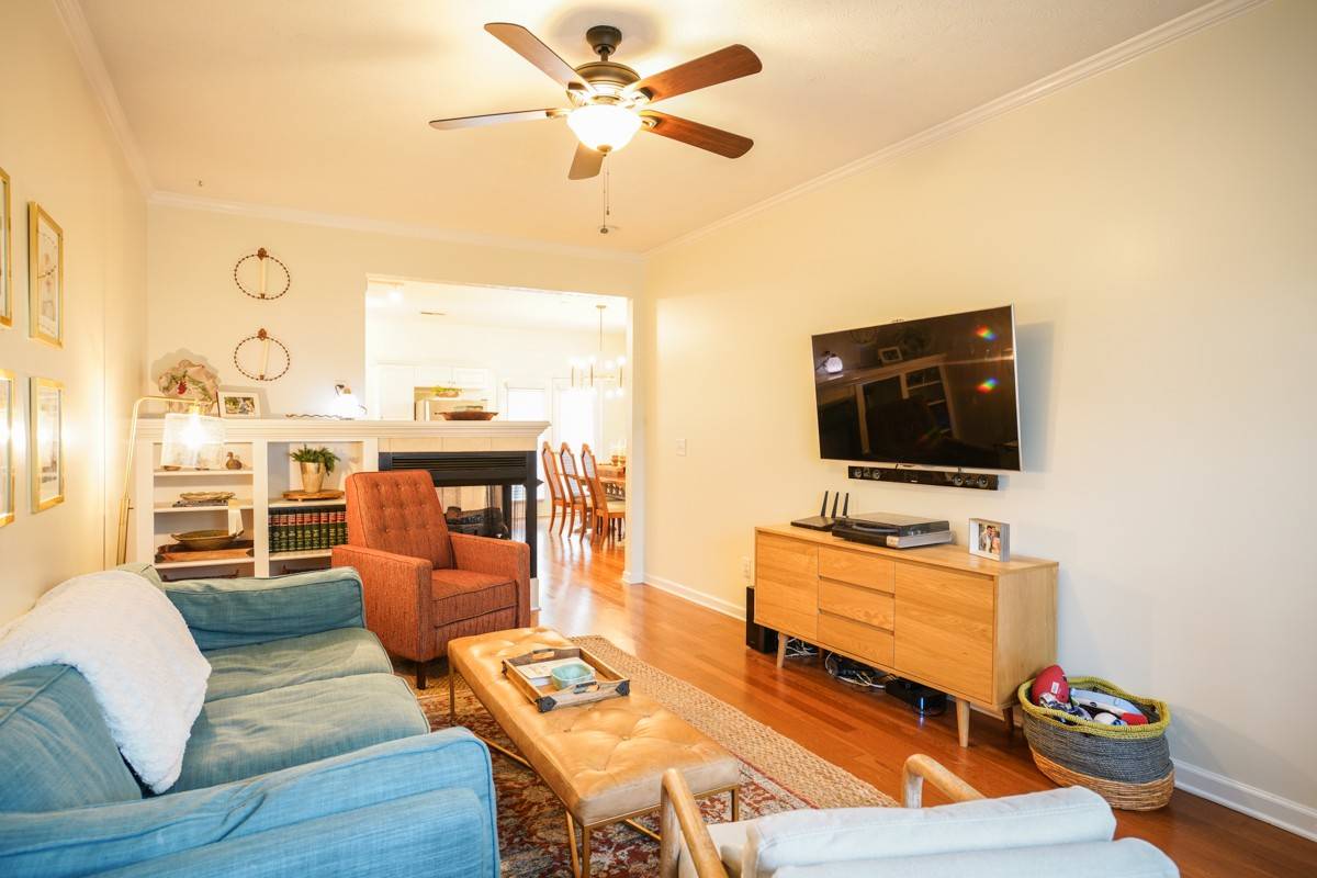 716 Spence Enclave Ln, Nashville, TN 37210