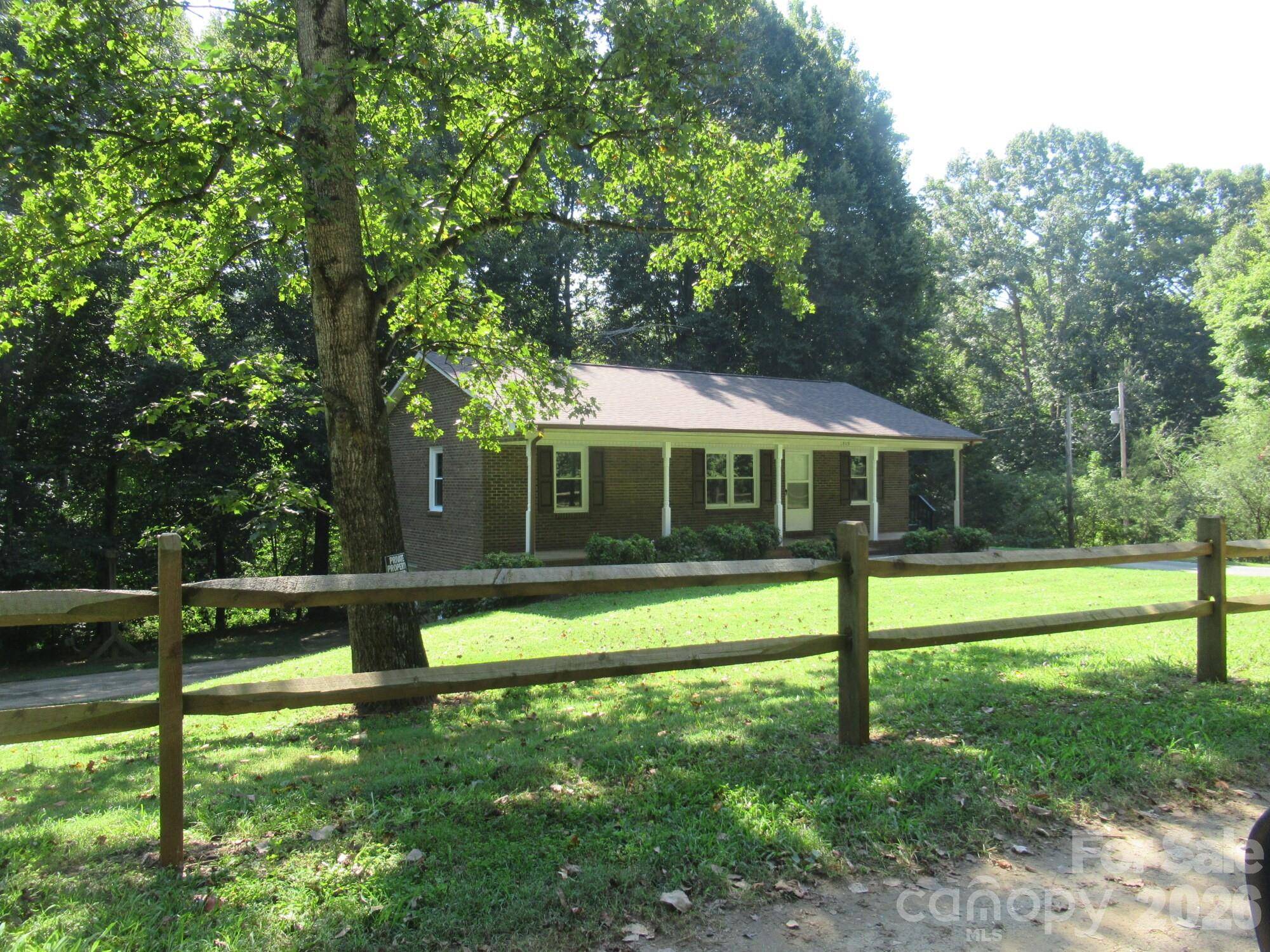 1809 S Industrial Park RD, Lincolnton, NC 28092