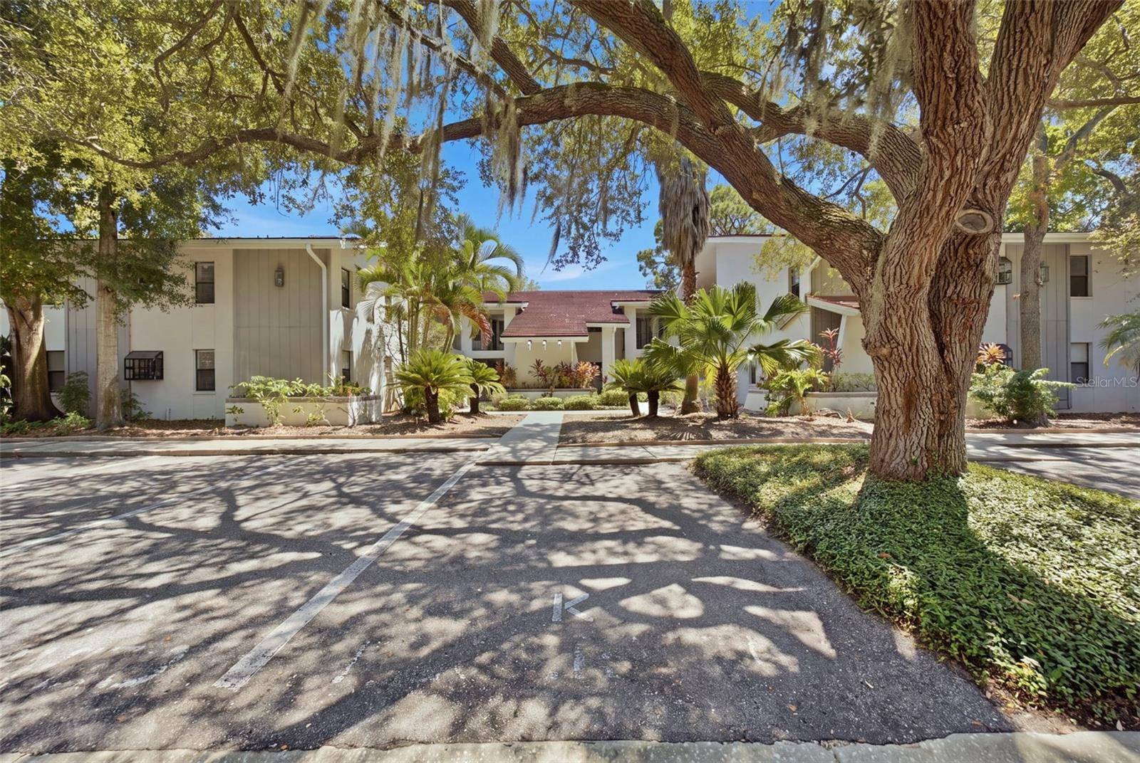 300 S FLORIDA AVE #100K, Tarpon Springs, FL 34689