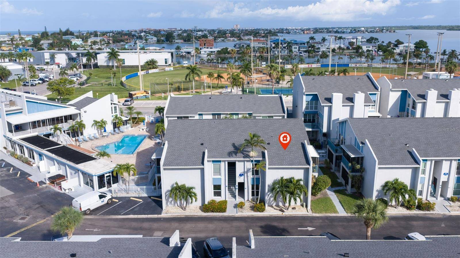 230 MEDALLION BLVD #F, Madeira Beach, FL 33708