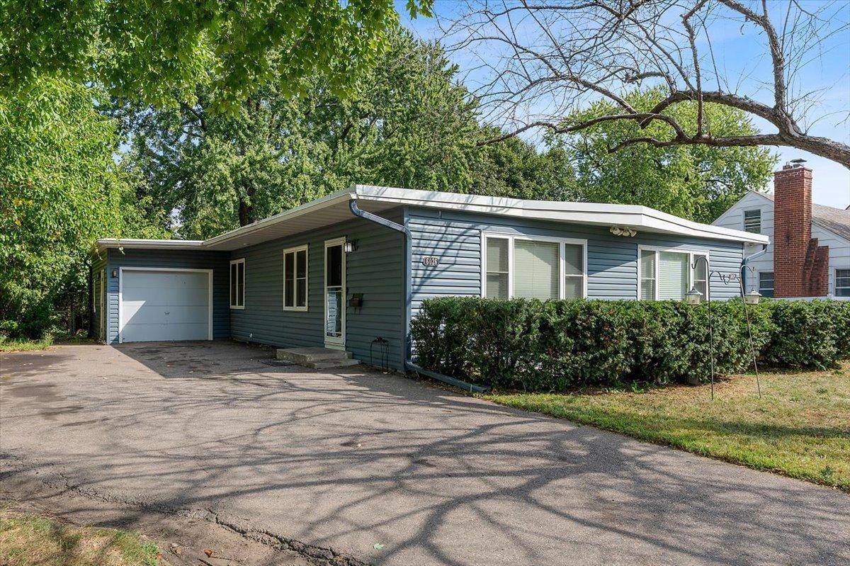 6024 W 35th ST, Saint Louis Park, MN 55416