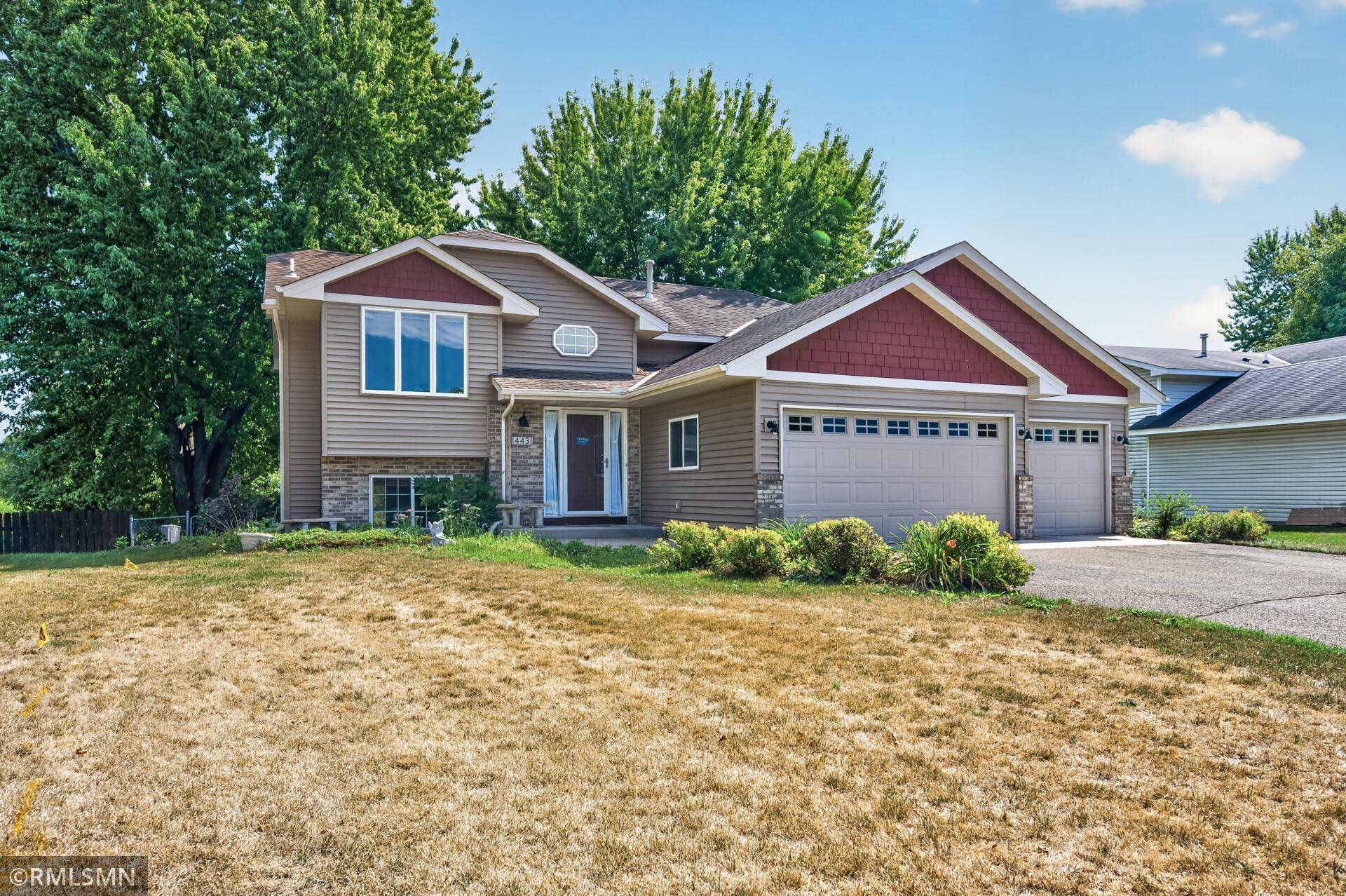 14431 Glenbrook AVE N, Hugo, MN 55038