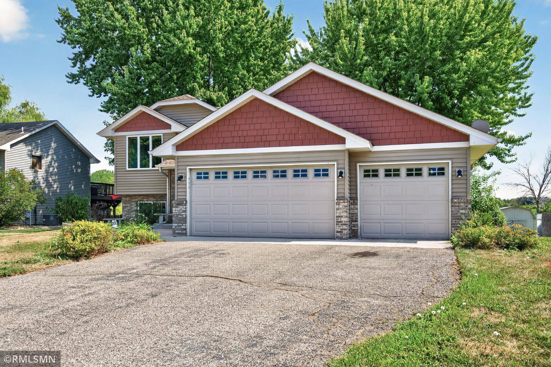 14431 Glenbrook AVE N, Hugo, MN 55038