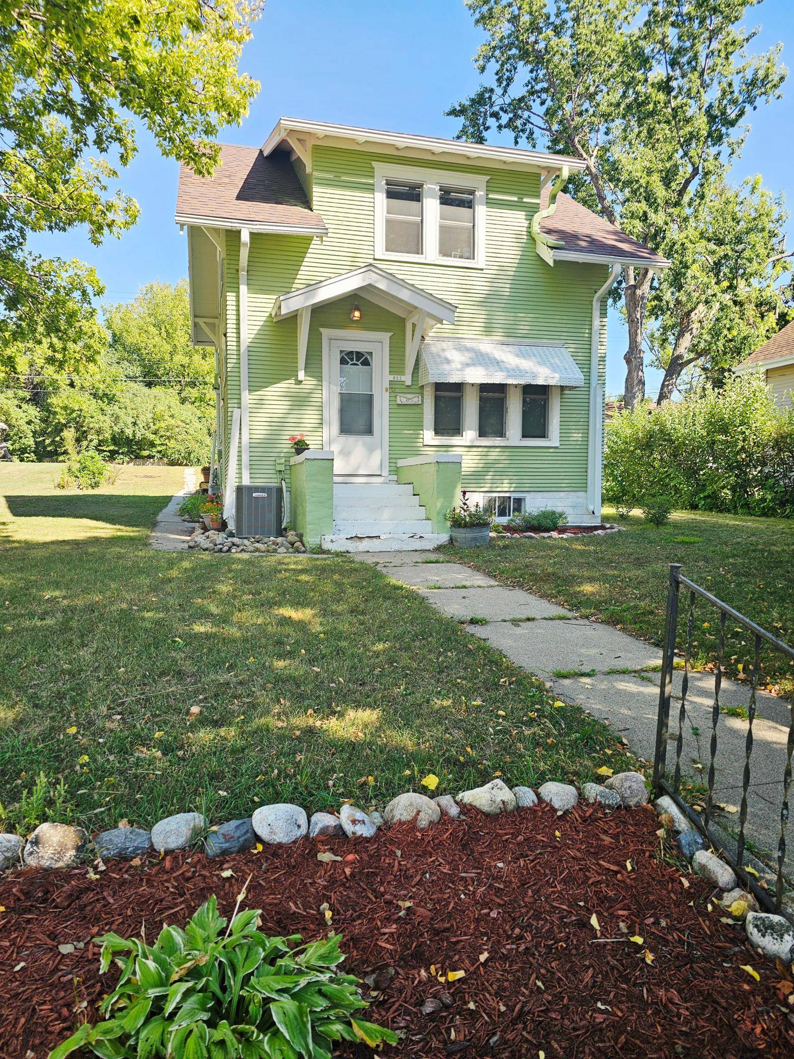822 4th AVE, Madison, MN 56256