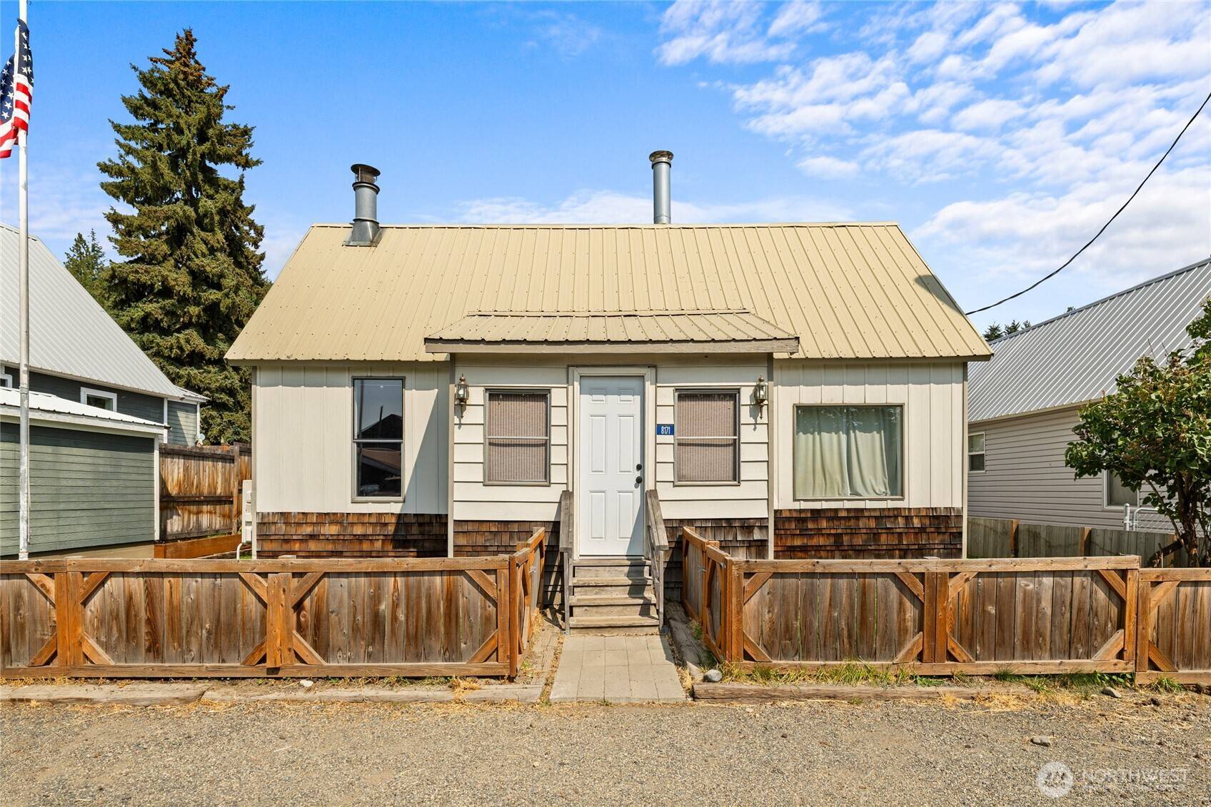 8171 SR 903, Ronald, WA 98940