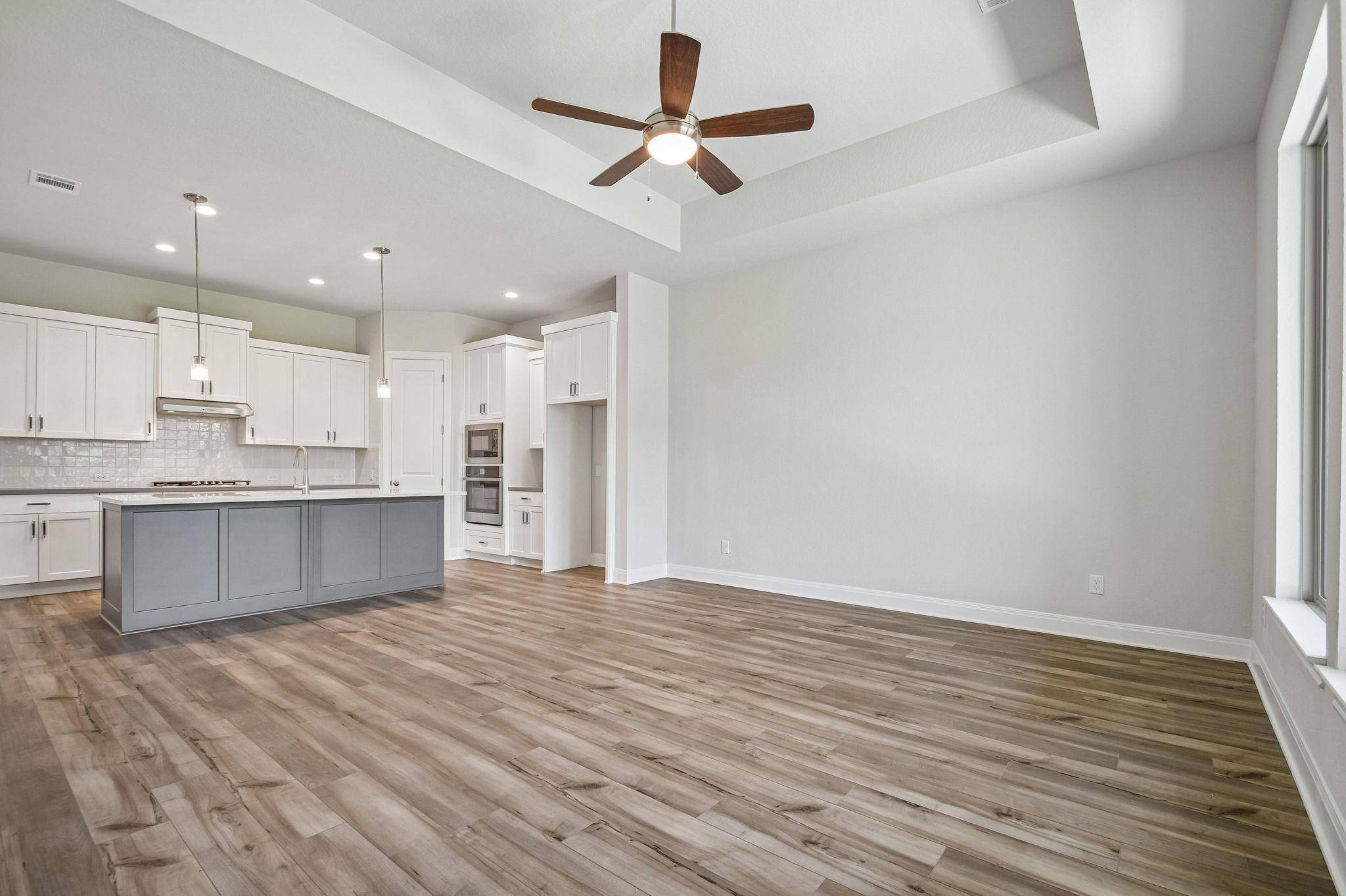 121 Prickly Poppy LOOP, Kyle, TX 78640