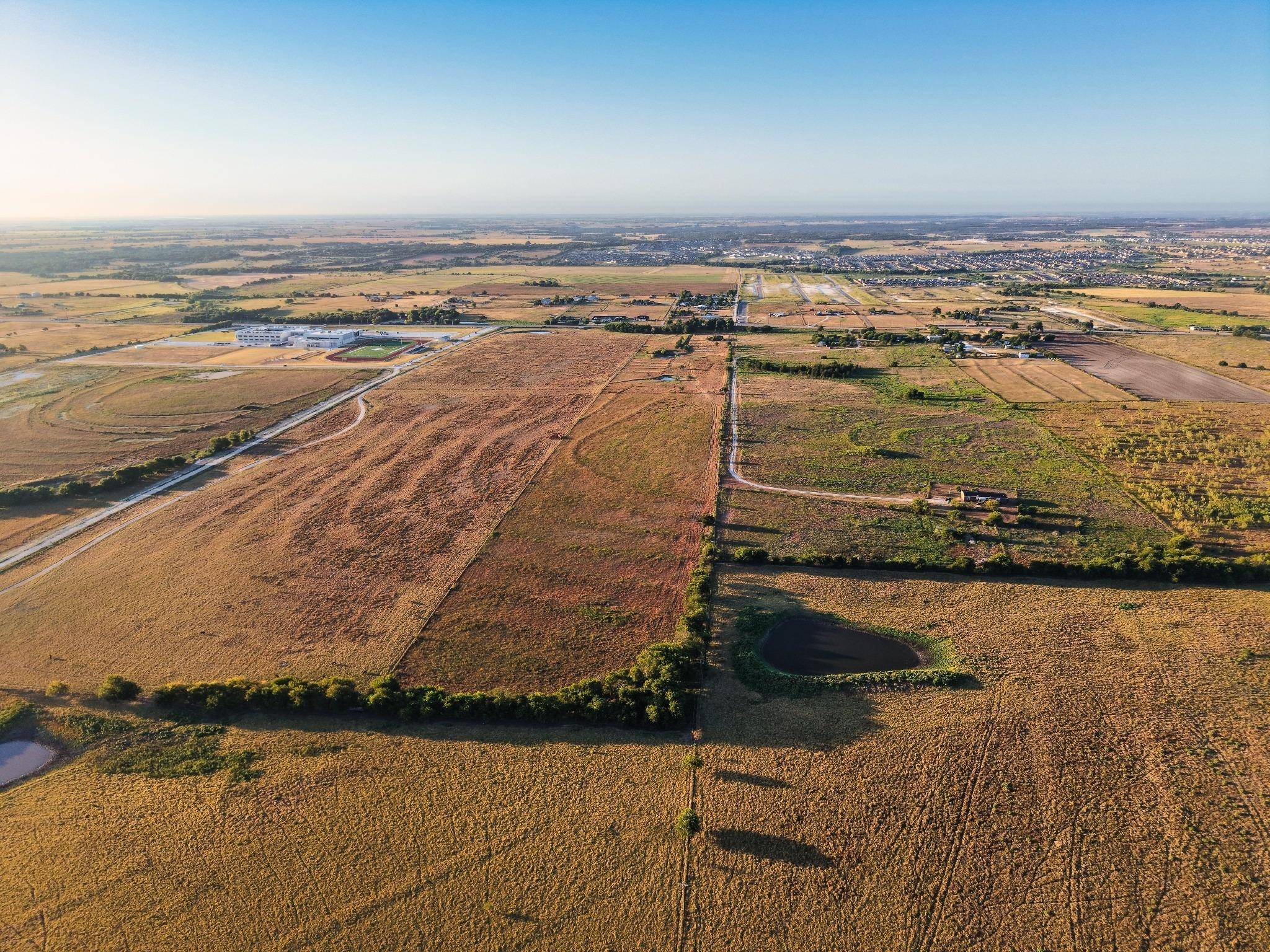 1951 Fm-487, Jarrell, TX 76537