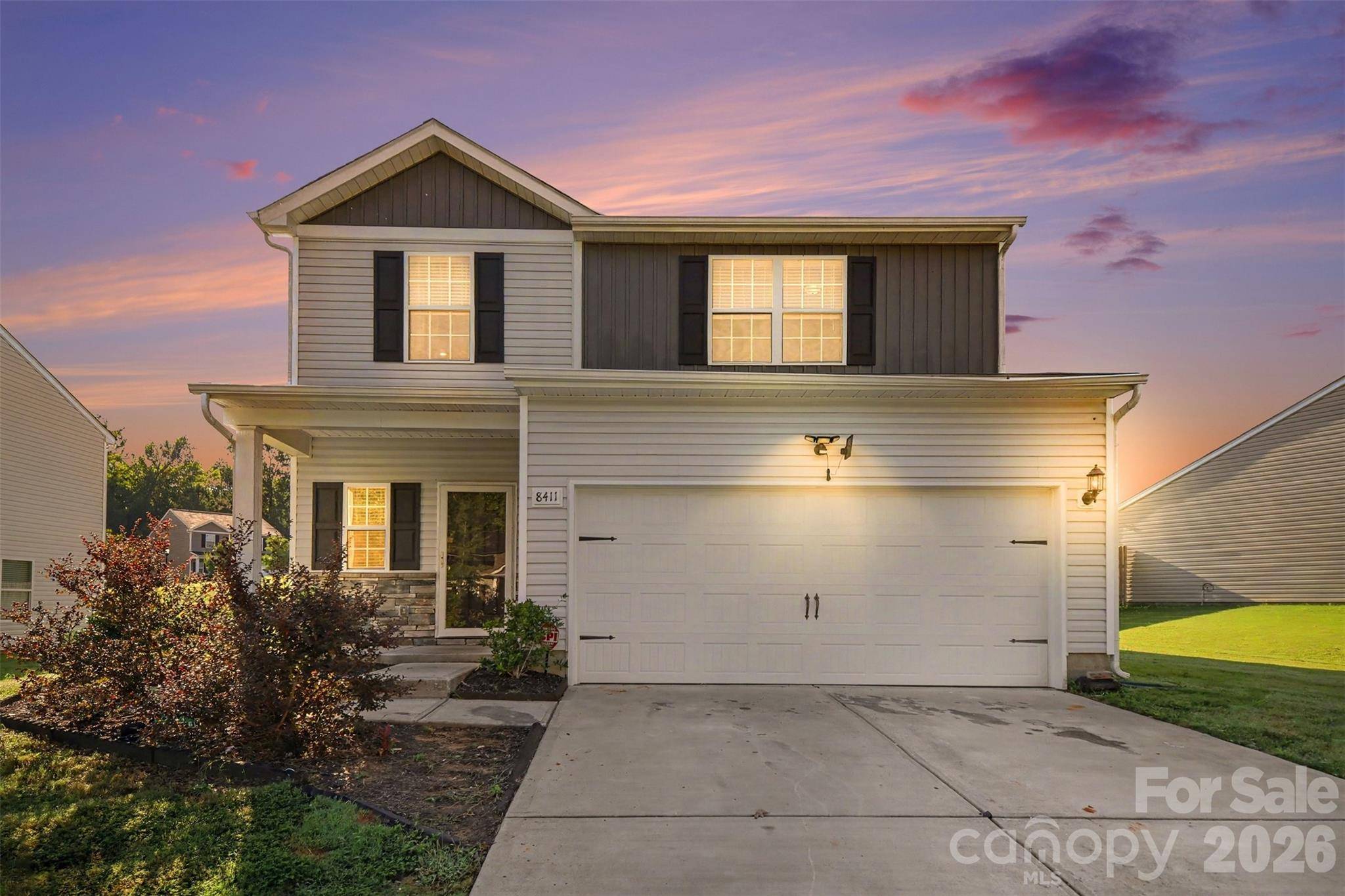8411 Highgate DR, Charlotte, NC 28215