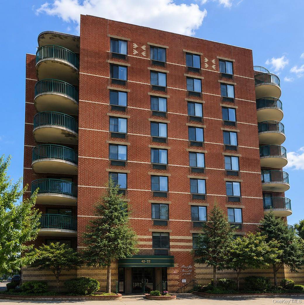 42-22 Union ST #2B, Flushing, NY 11355