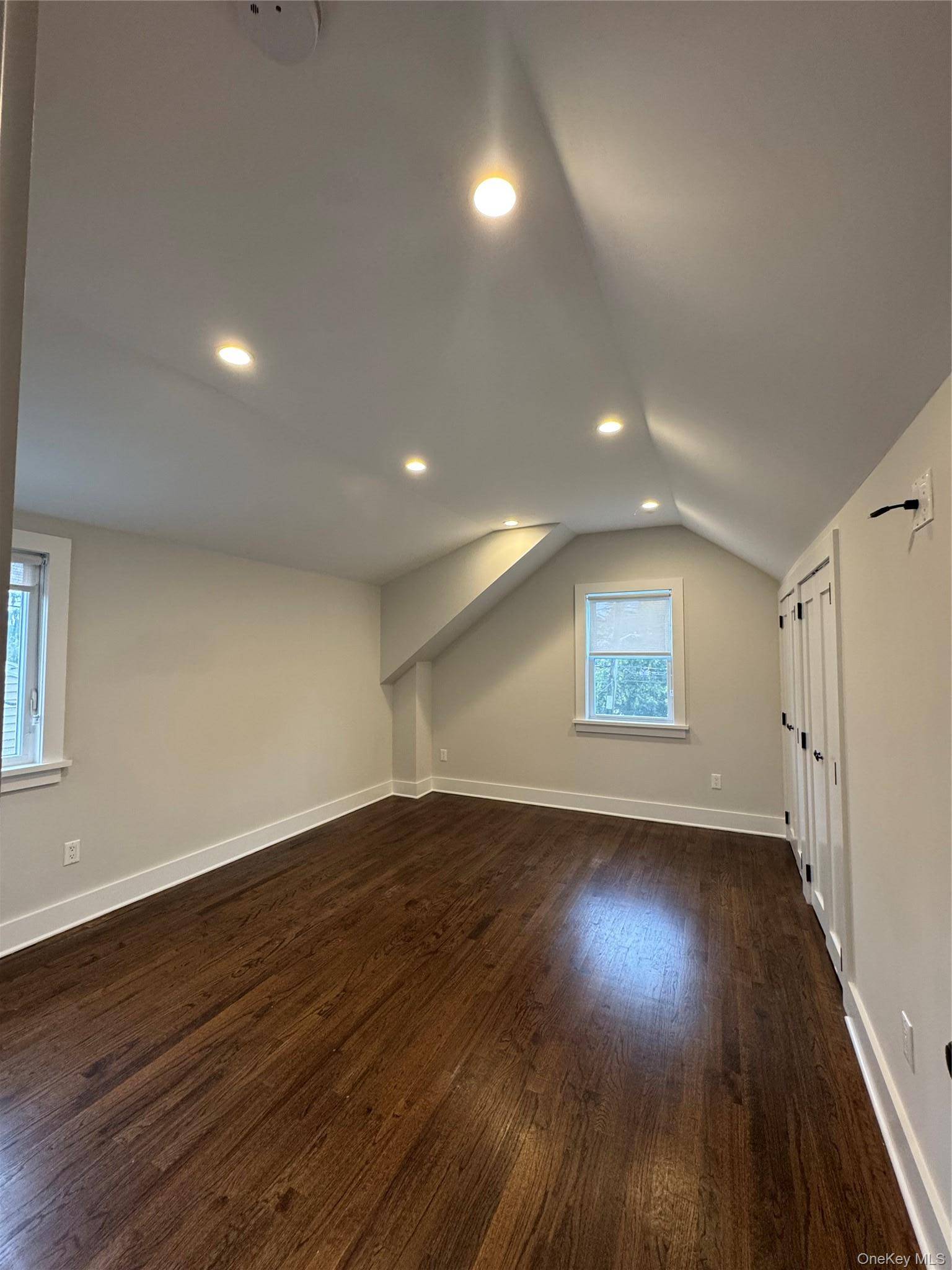 3215 Eastern Pkwy, Baldwin, NY 11510