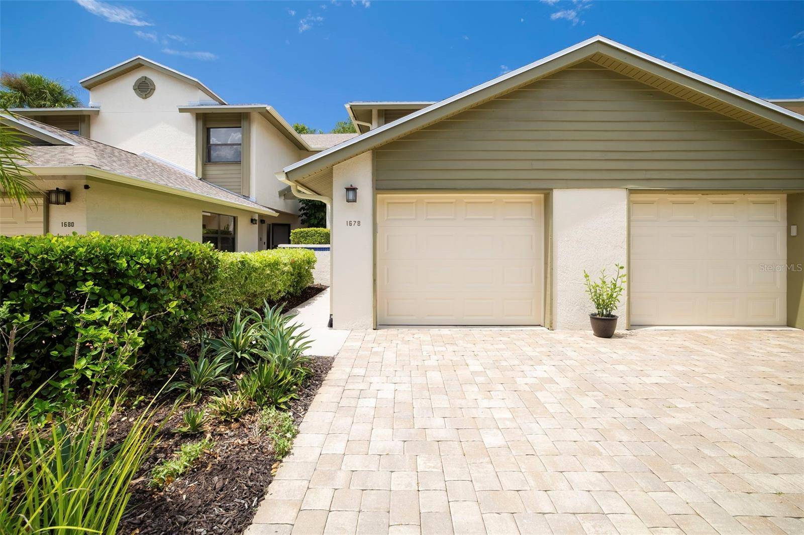 1678 STARLING DR #102, Sarasota, FL 34231