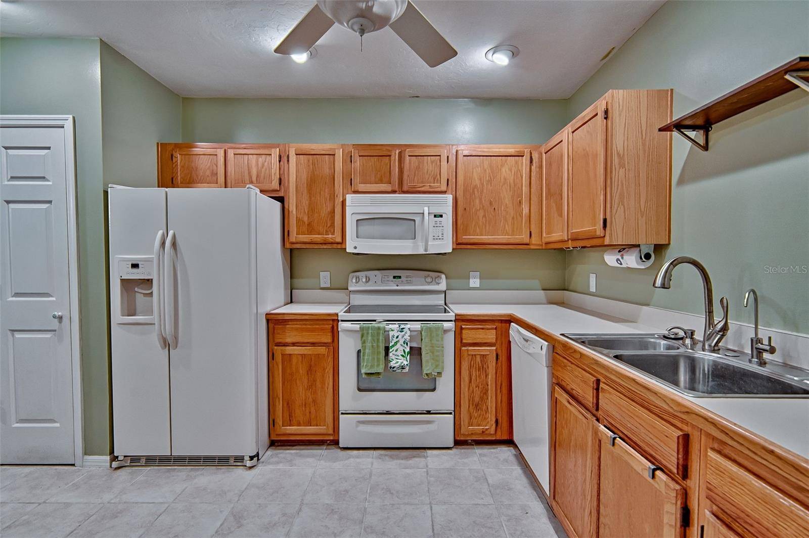 832 NW 42ND TER, Gainesville, FL 32605