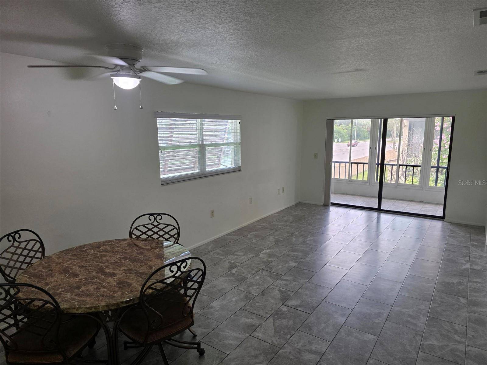 7219 CLOISTER DR #202, Sarasota, FL 34231